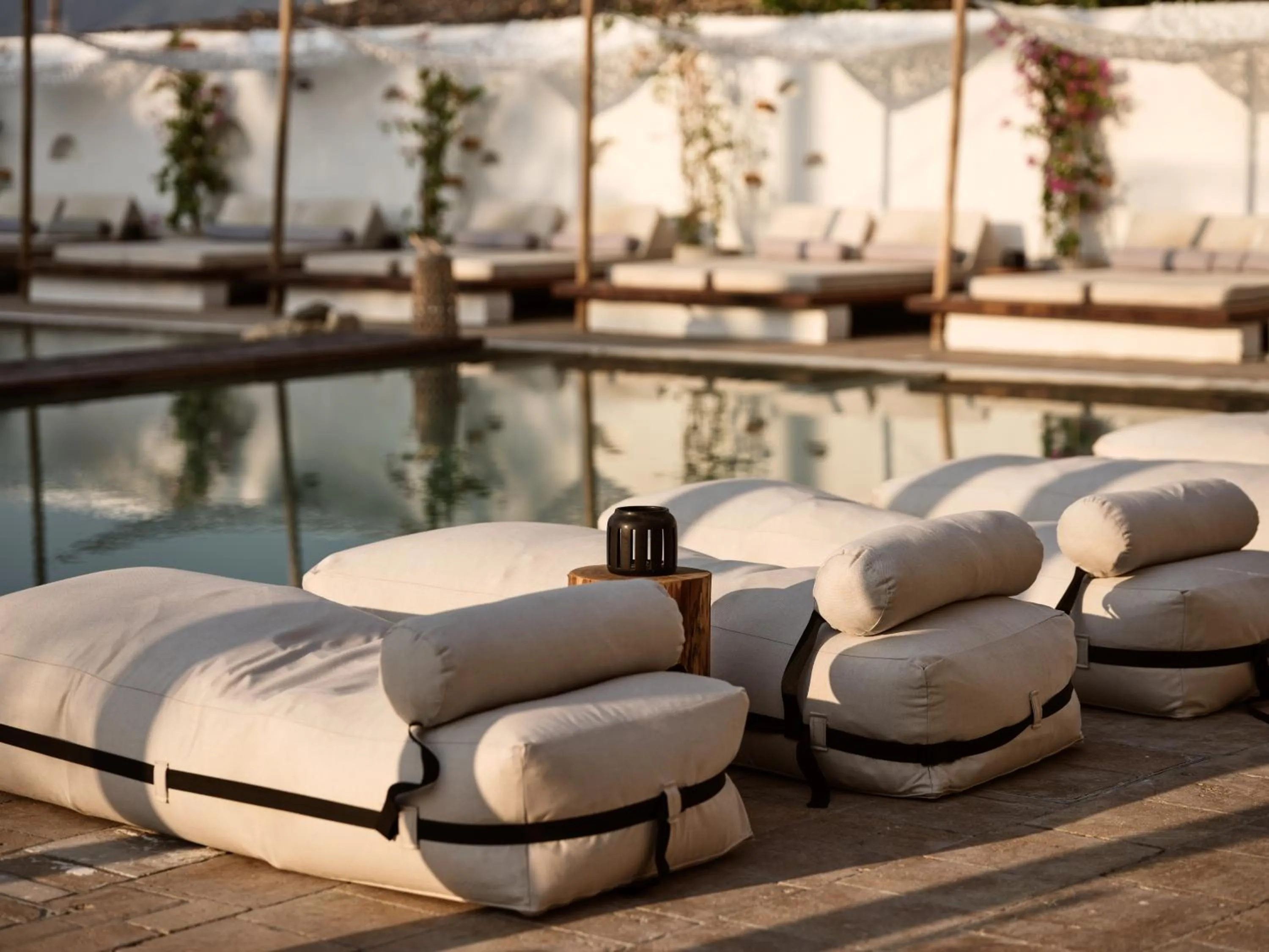 sunbed in GARDELLI RESORT