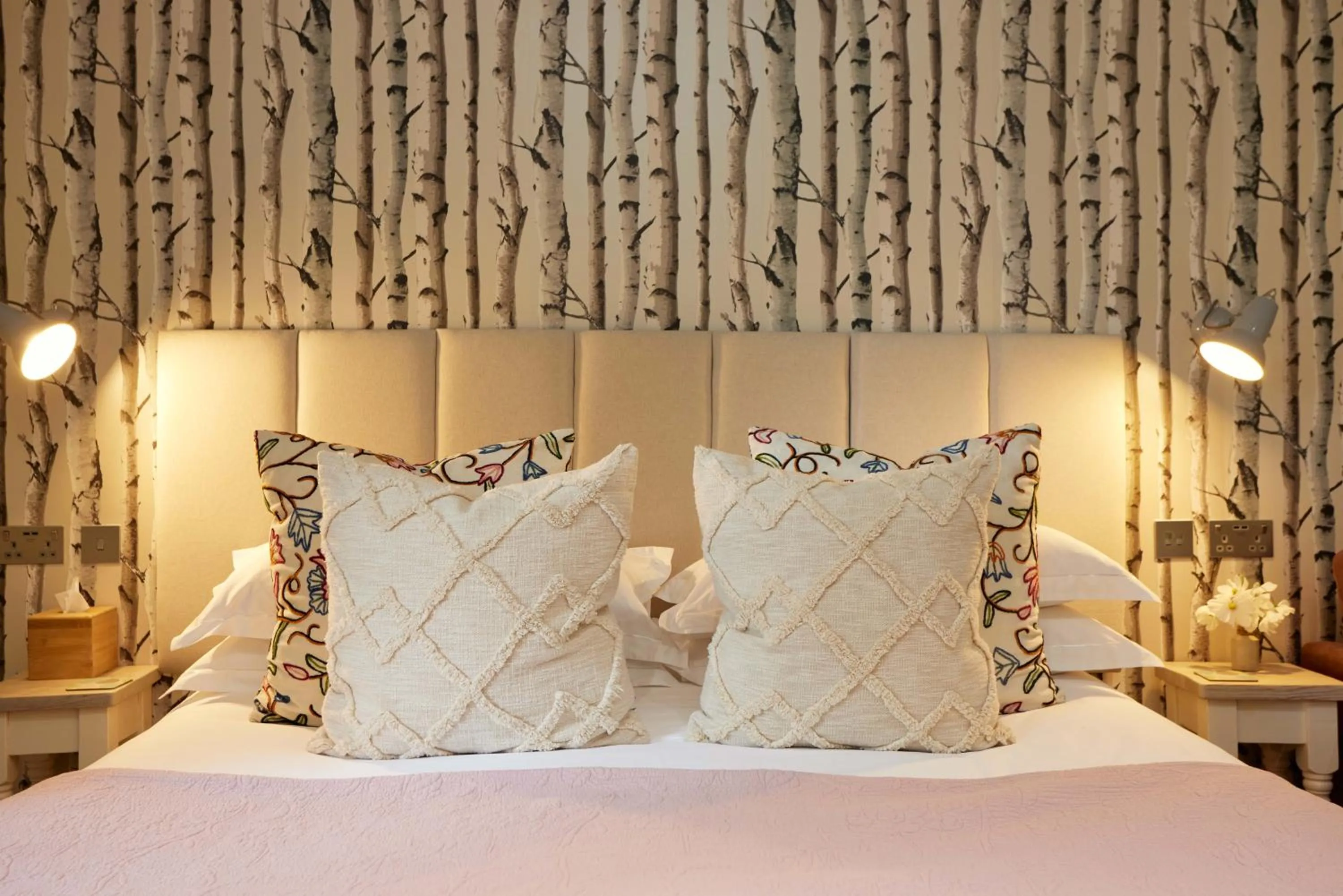 Bed in The Lime Tree Inn