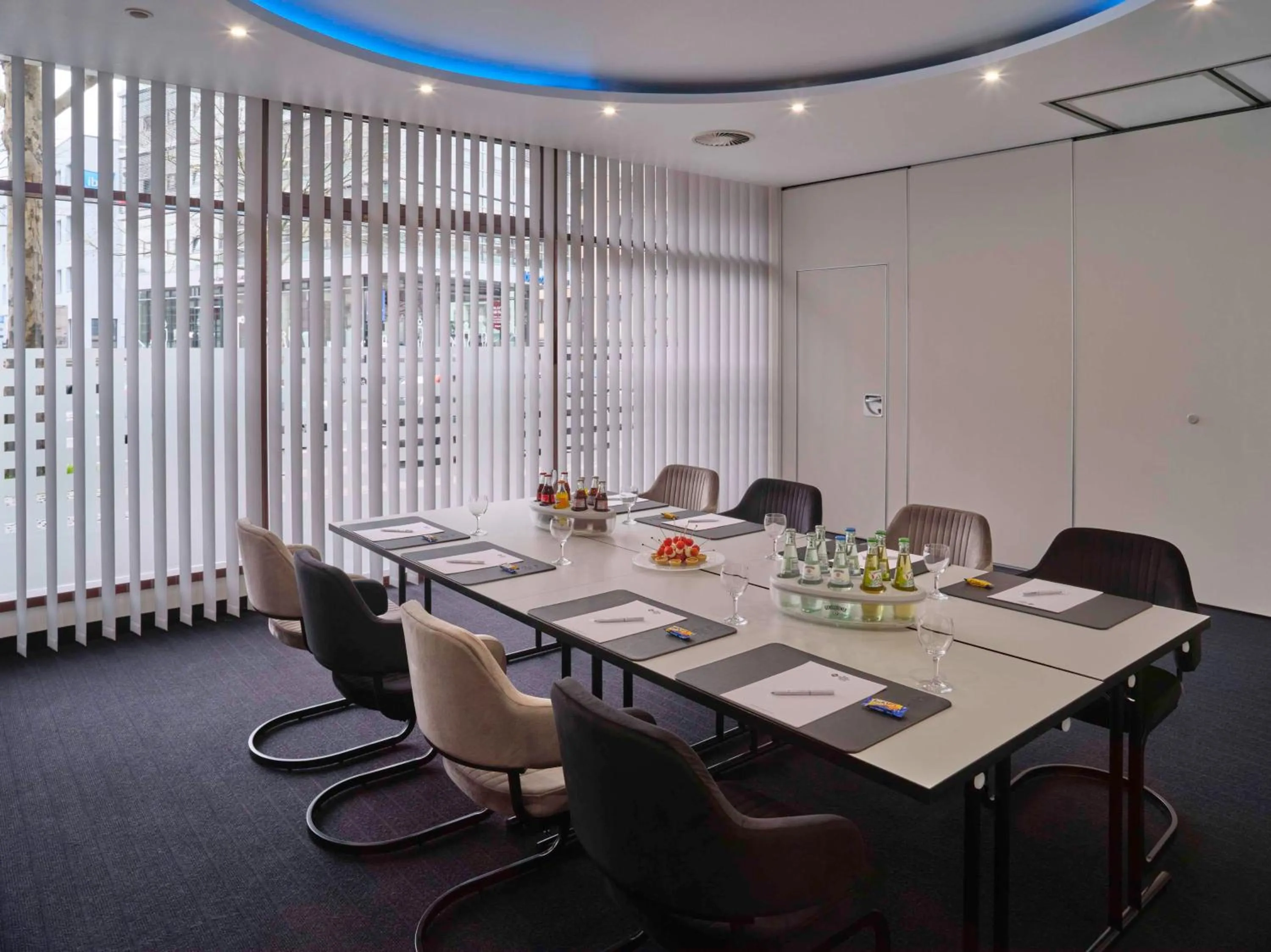 Meeting/conference room in Best Western Plus Hotel Regence