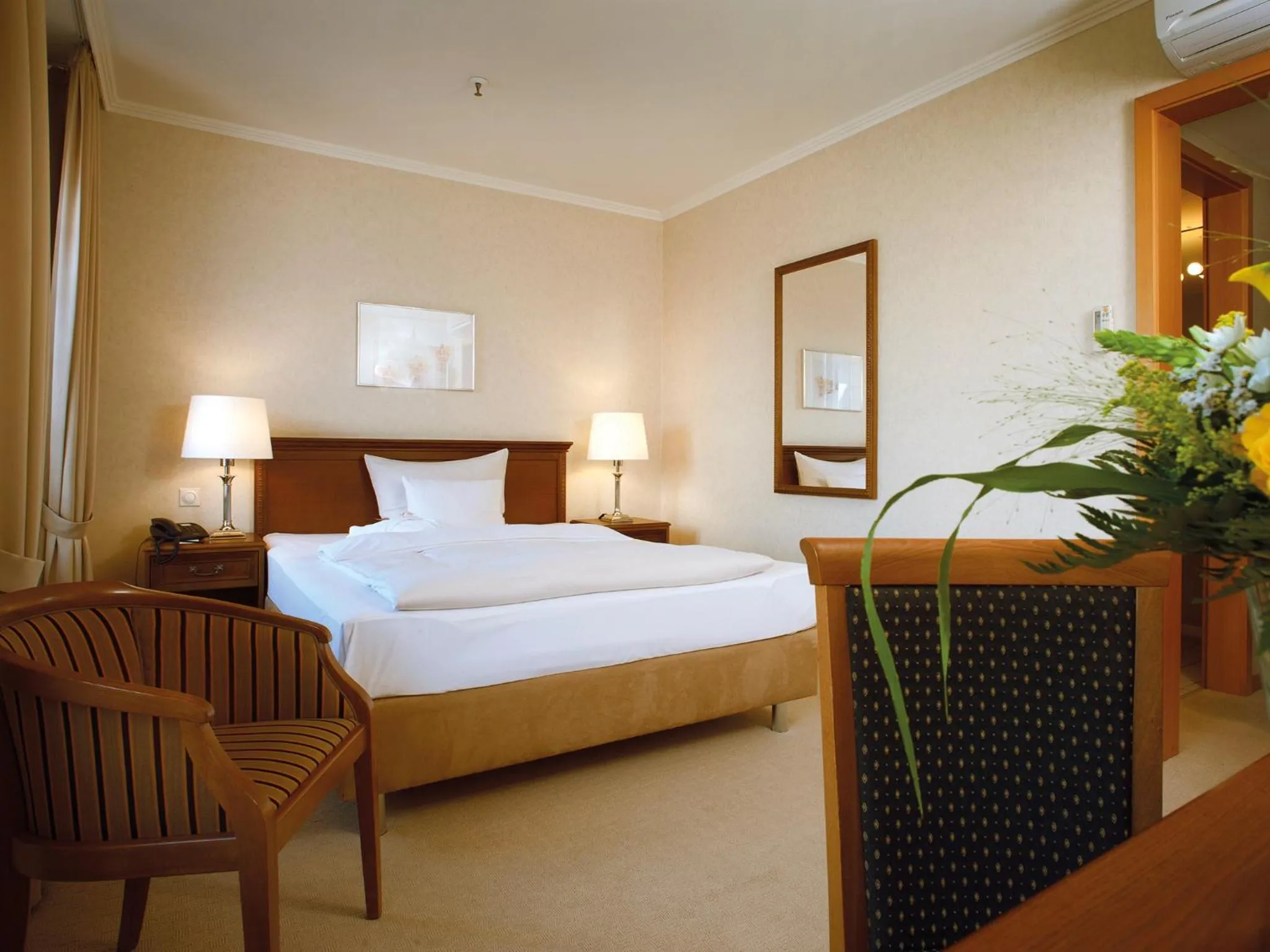 Photo of the whole room, Bed in DORMERO Hotel Bergström Lüneburg