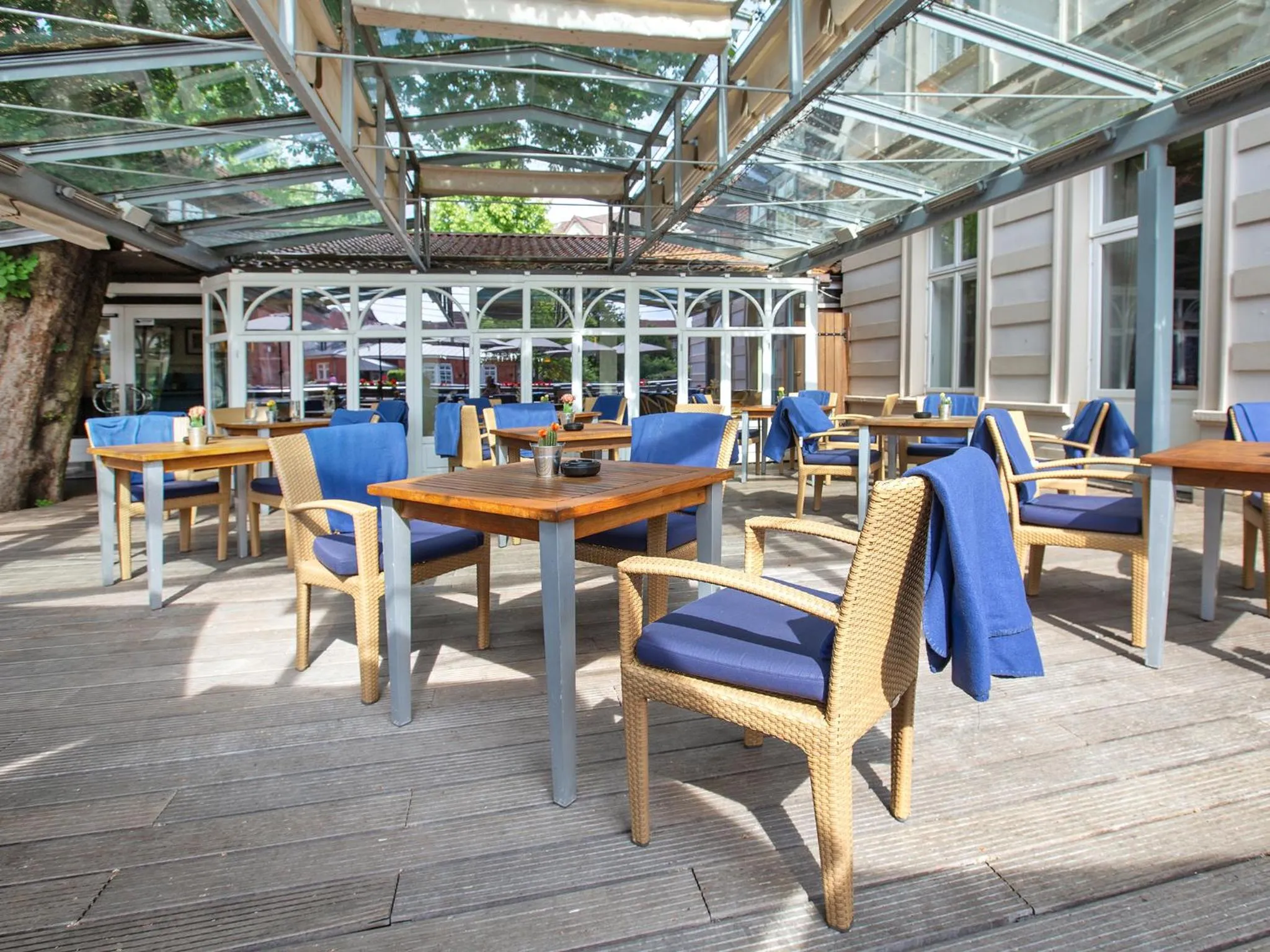 Restaurant/places to eat in DORMERO Hotel Bergström Lüneburg