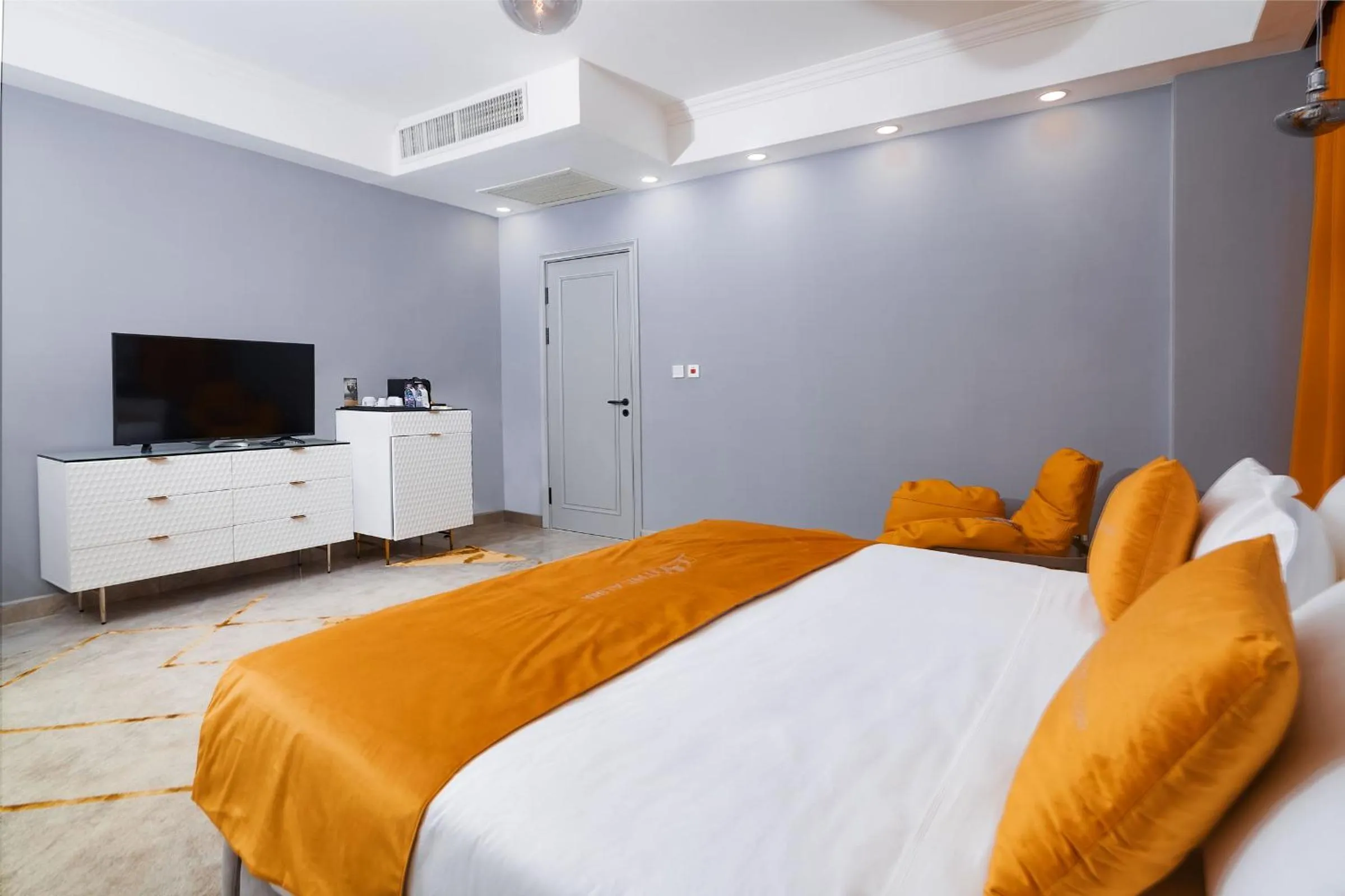 Bedroom, Bed in The Alima Suites