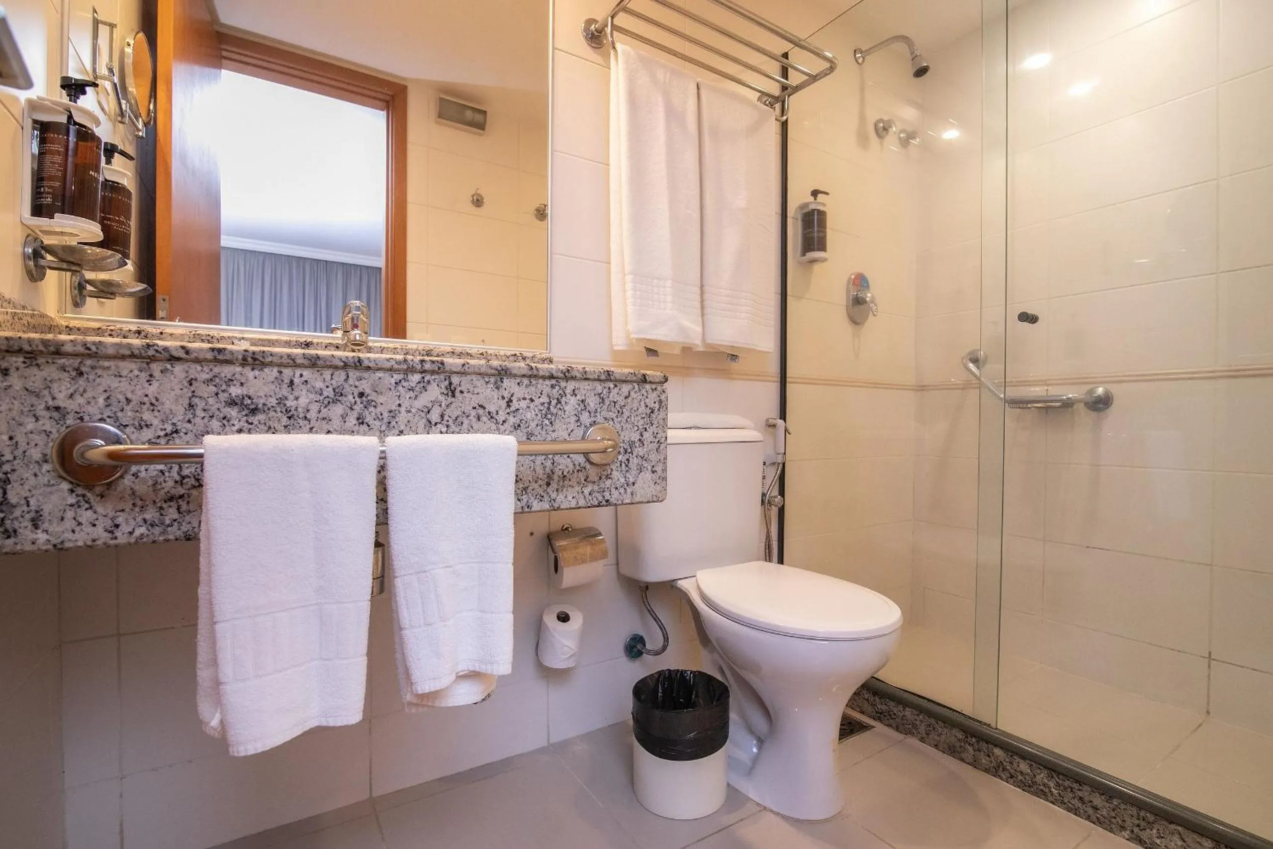 Bathroom in Flat Barra First