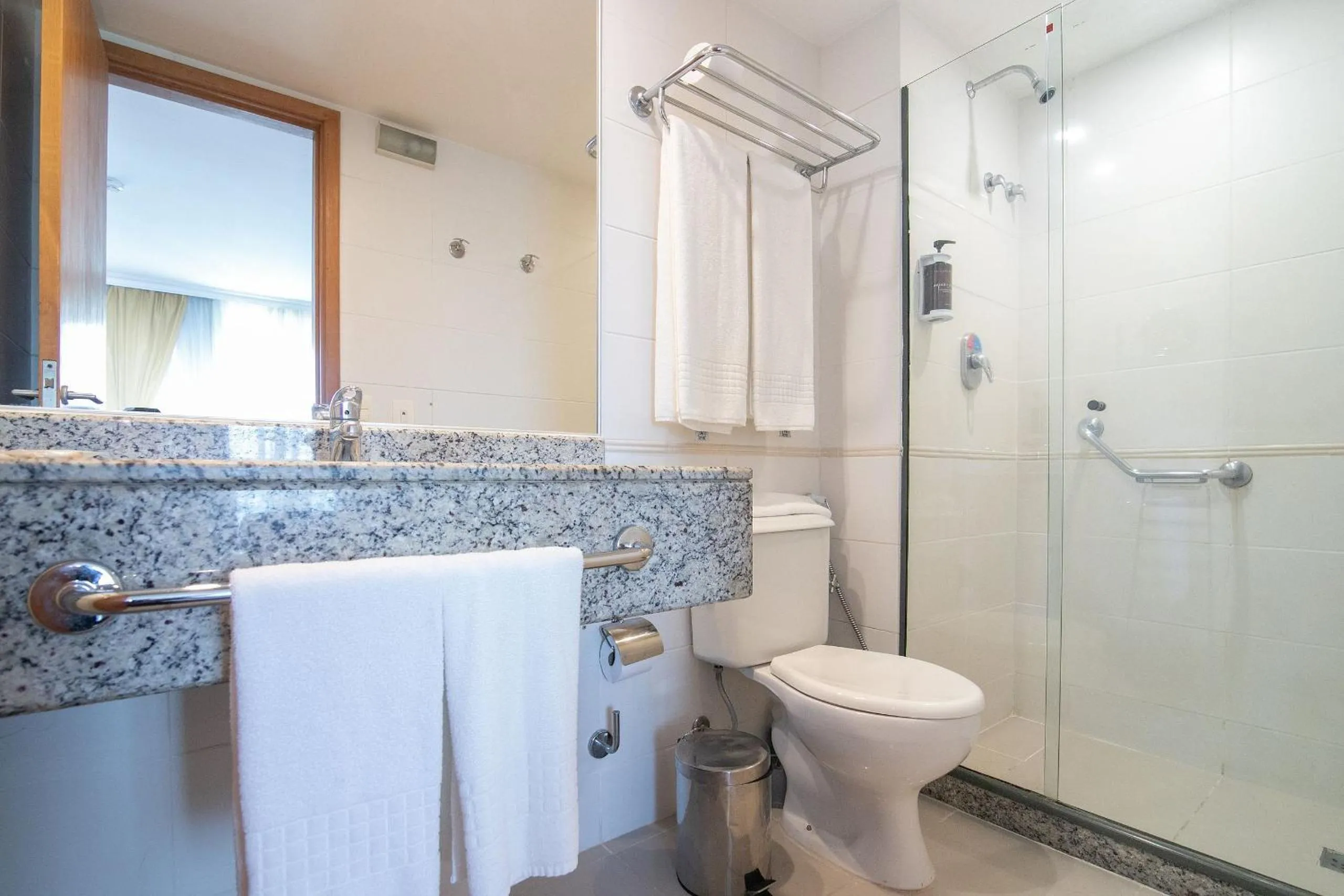 Bathroom in Flat Barra First