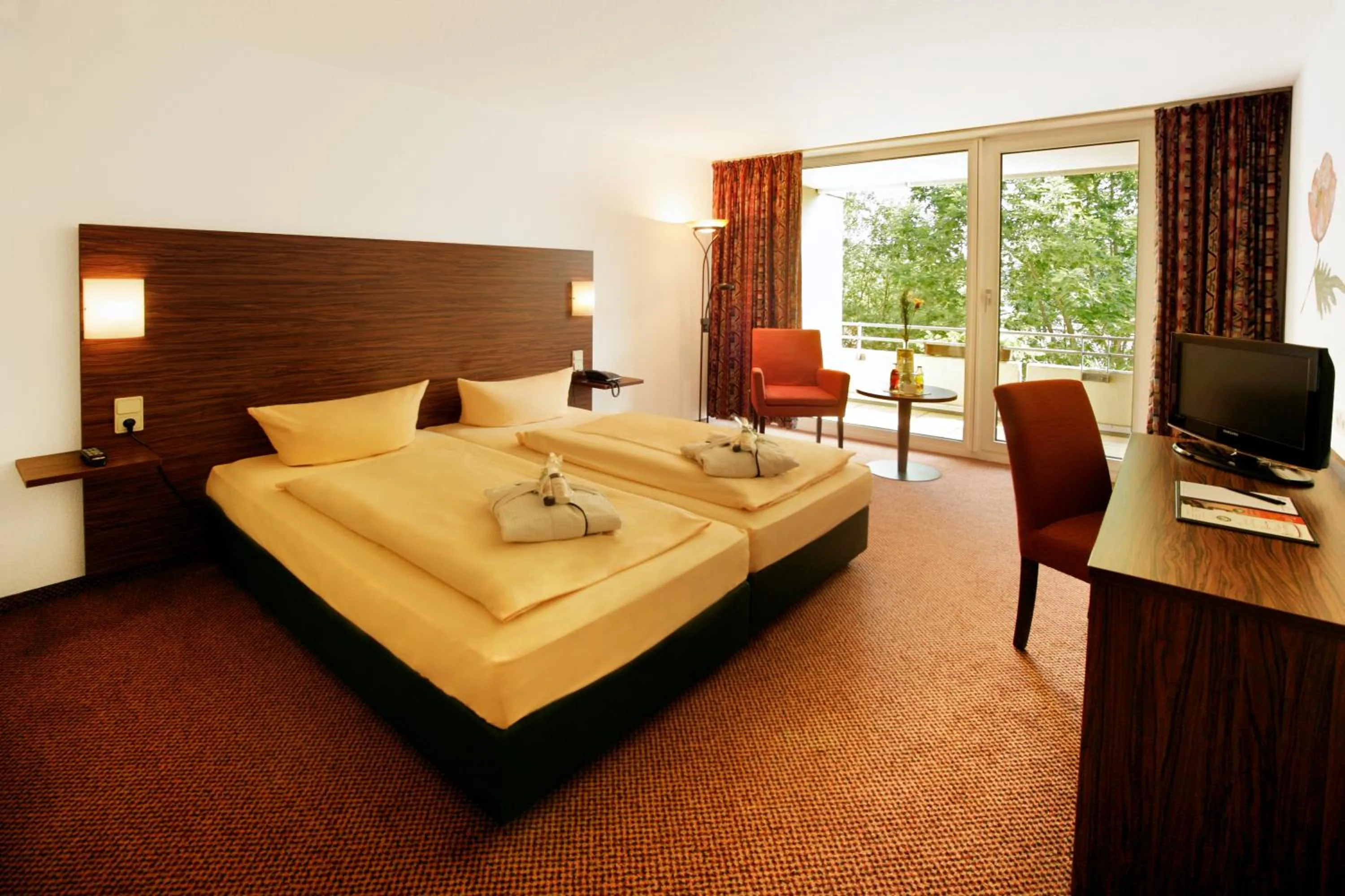 Photo of the whole room, Bed in Hotelpark der Westerwald Treff