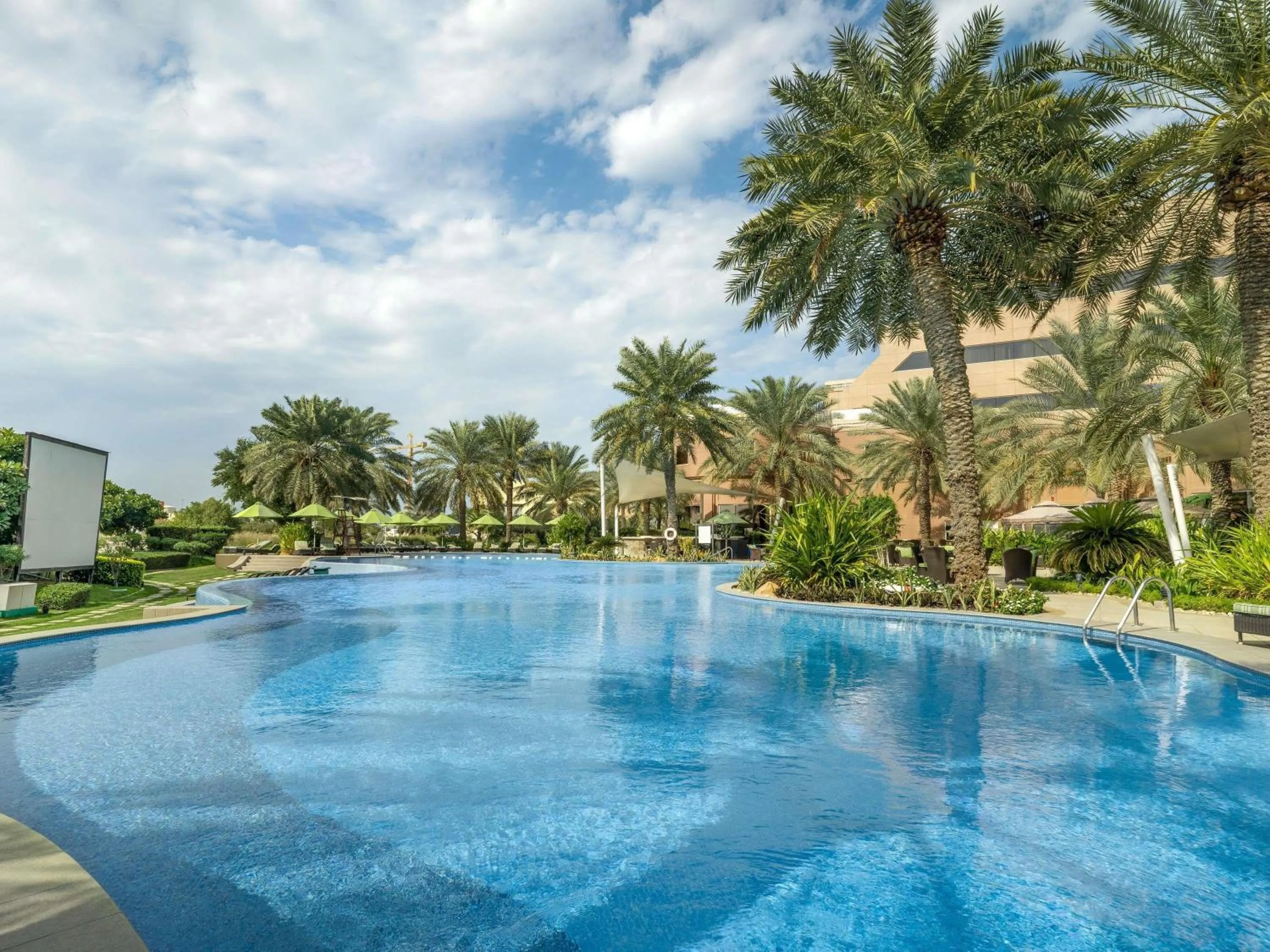 Pool view in Mövenpick Hotel Bahrain