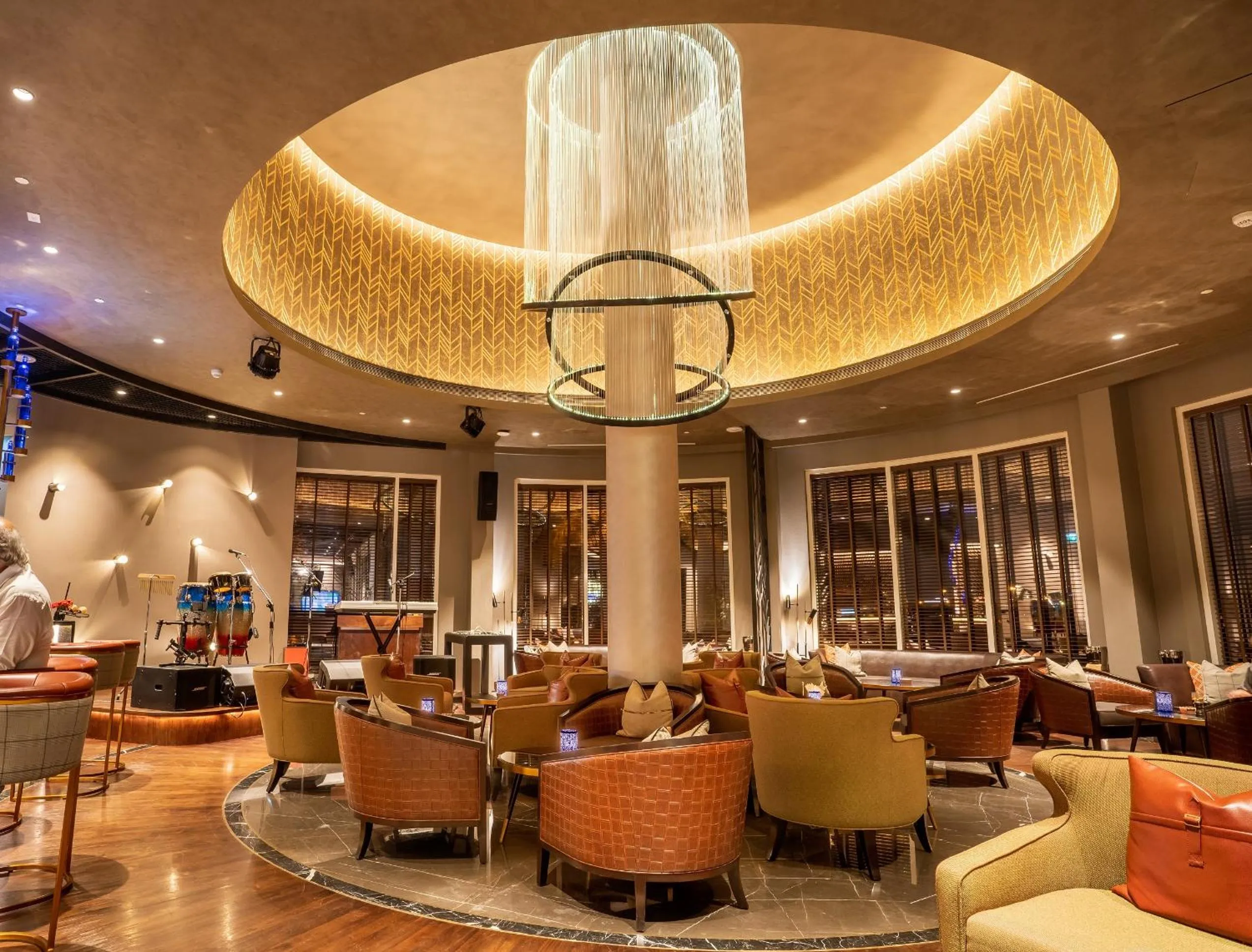 Evening entertainment in Mövenpick Hotel Bahrain