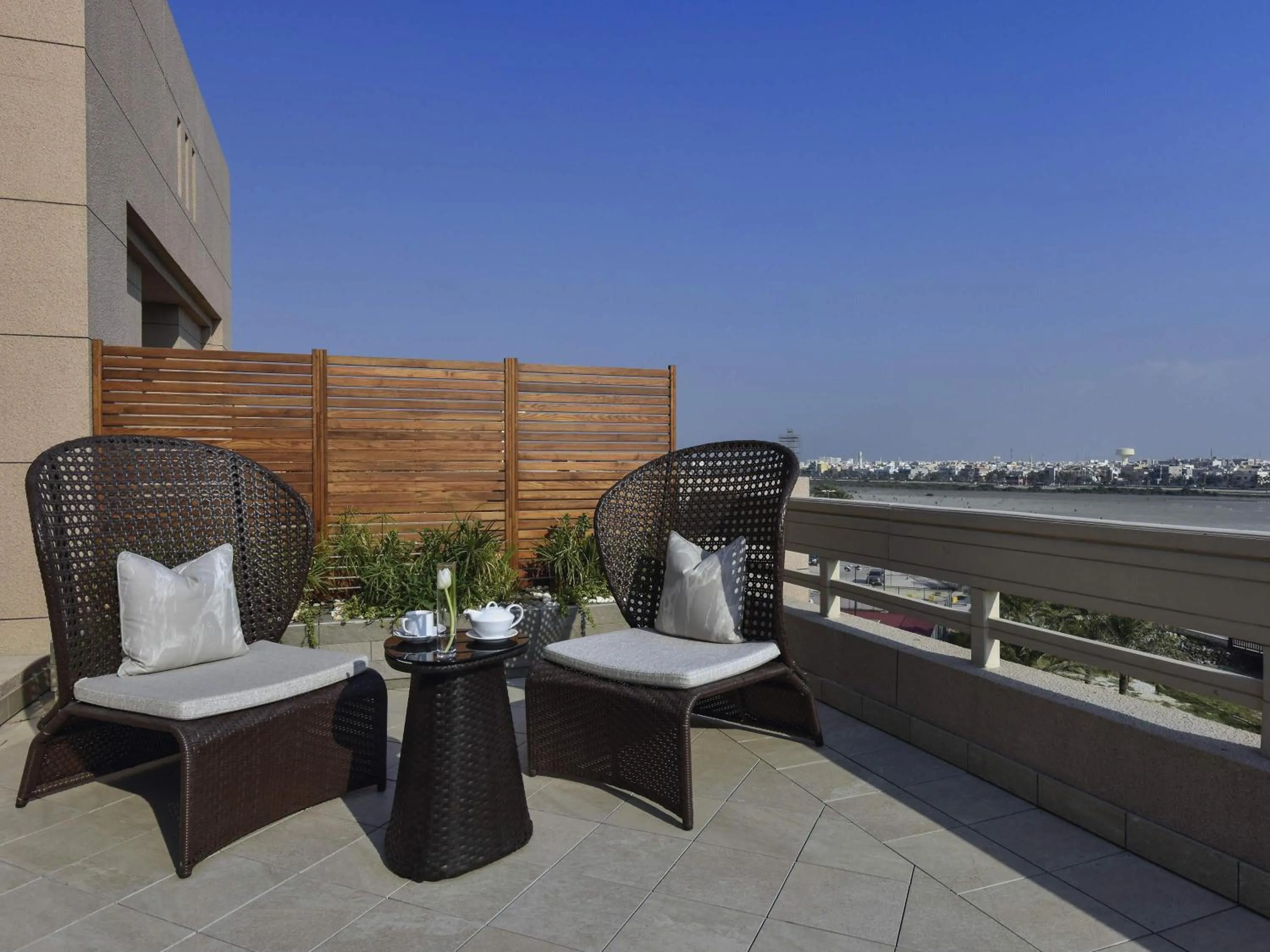 Bedroom in Mövenpick Hotel Bahrain