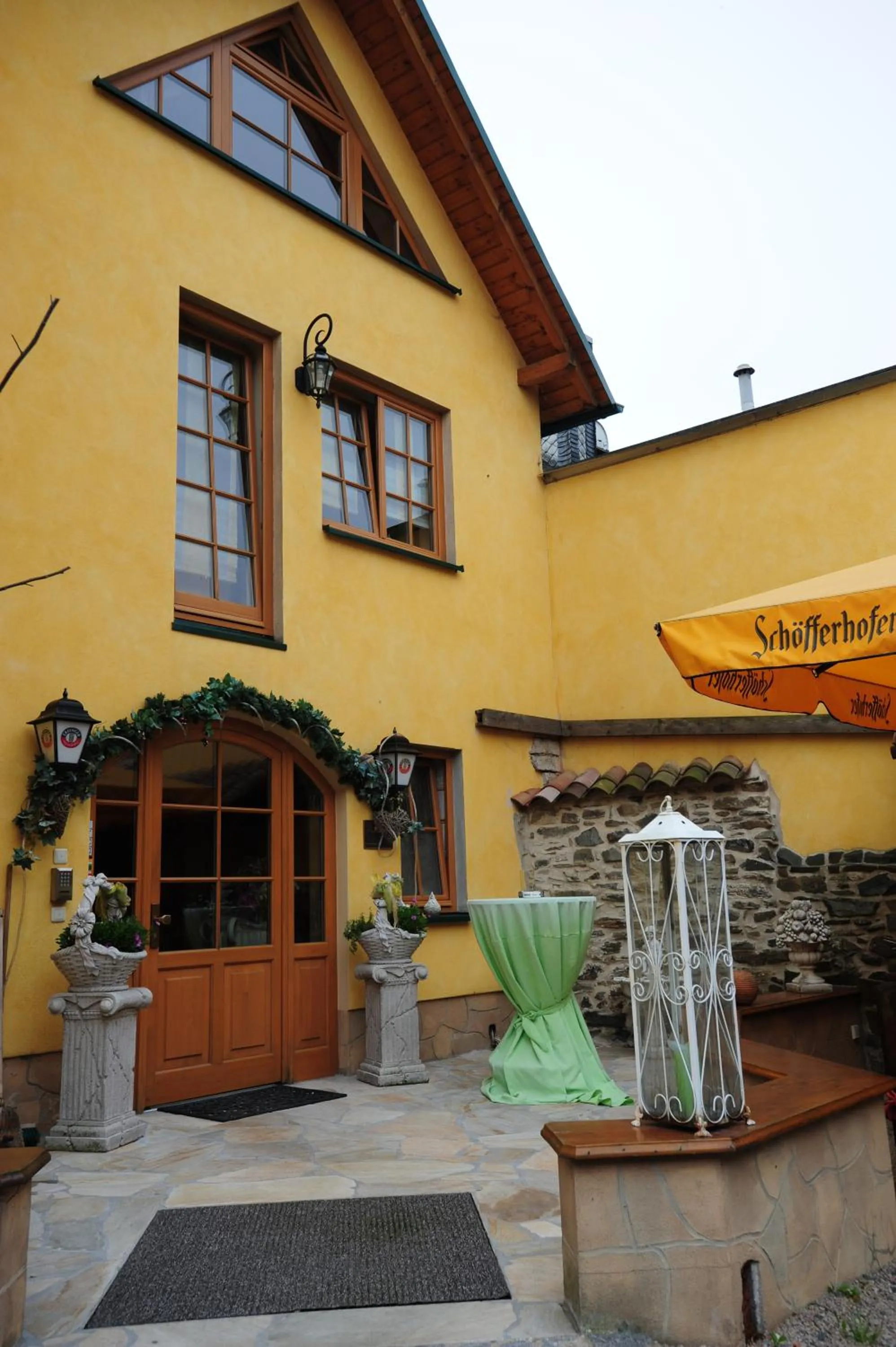 Property building in Hotel Piccolo