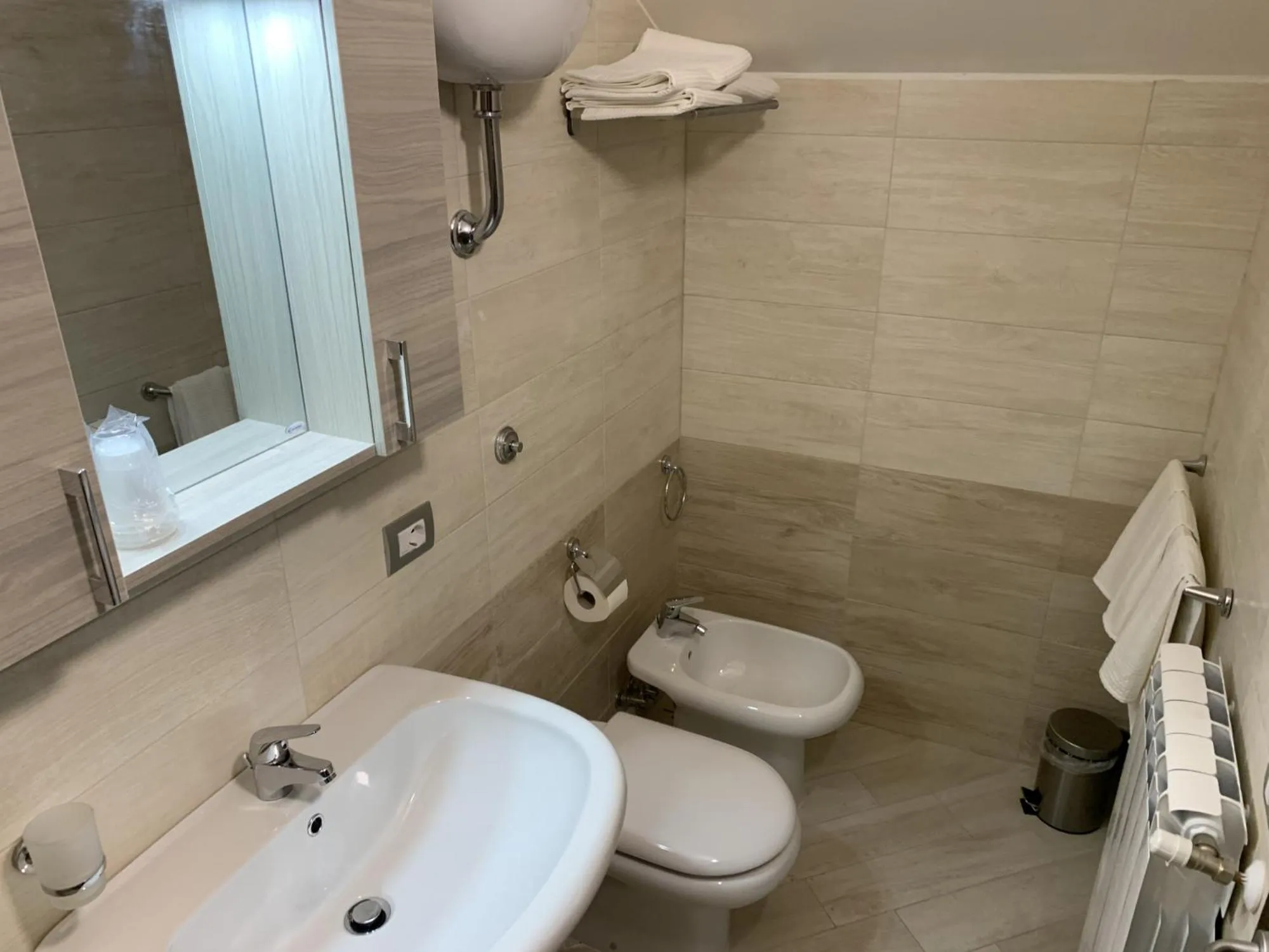 Toilet in Masseria Moriello - lago di Telese