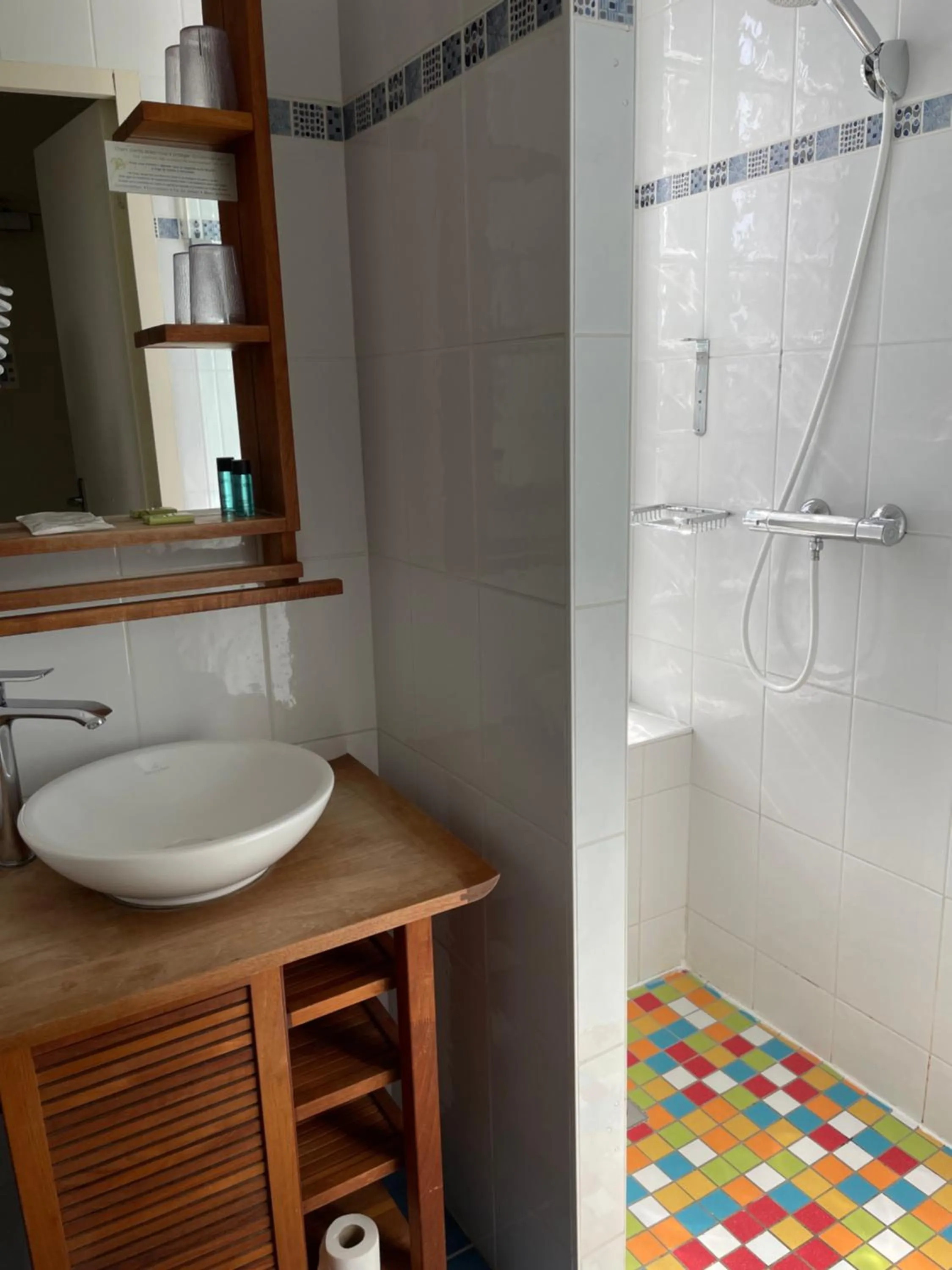 Bathroom in La Vieille Auberge