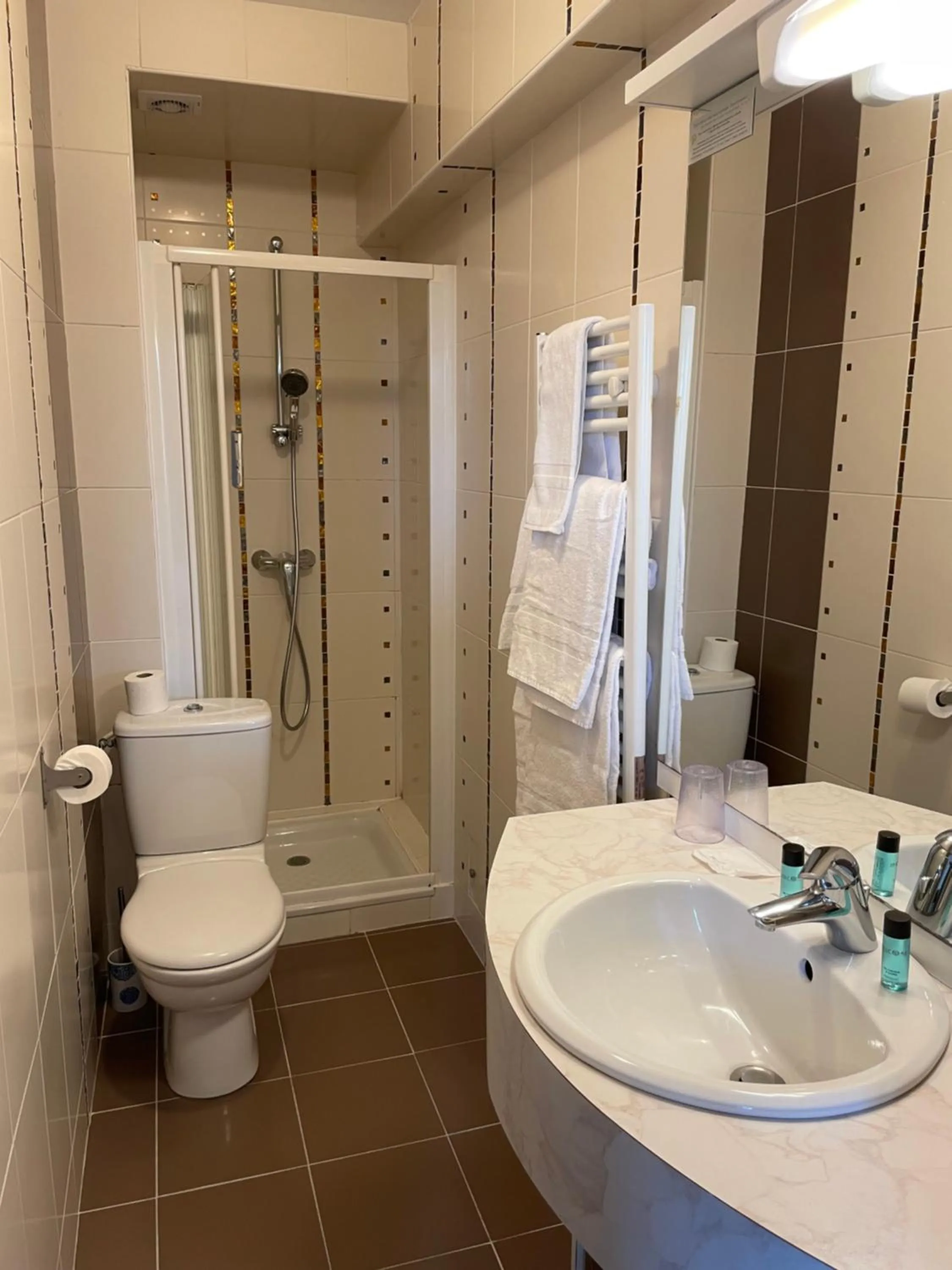 Bathroom in La Vieille Auberge