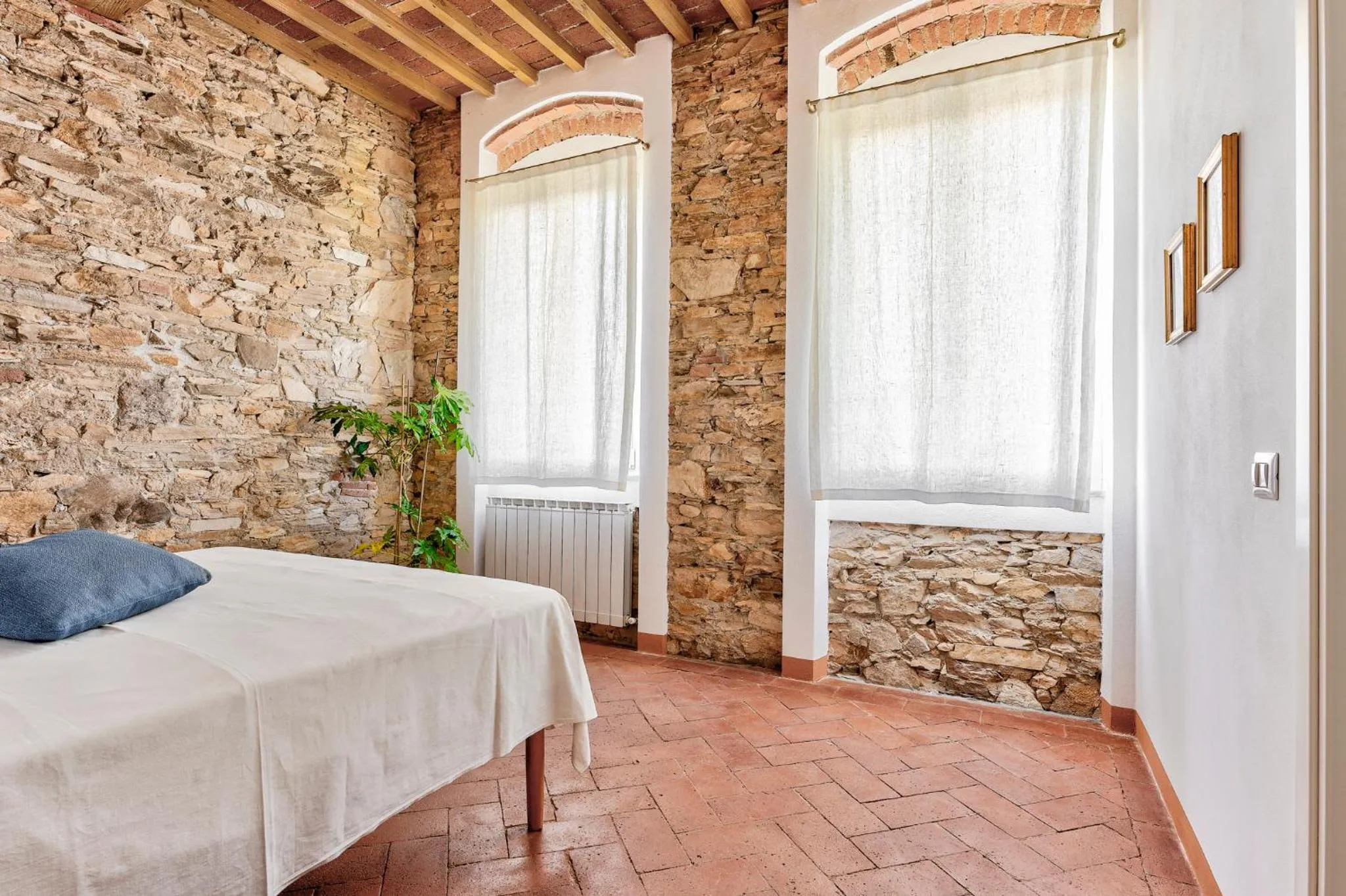 Bed in Villa Galgani