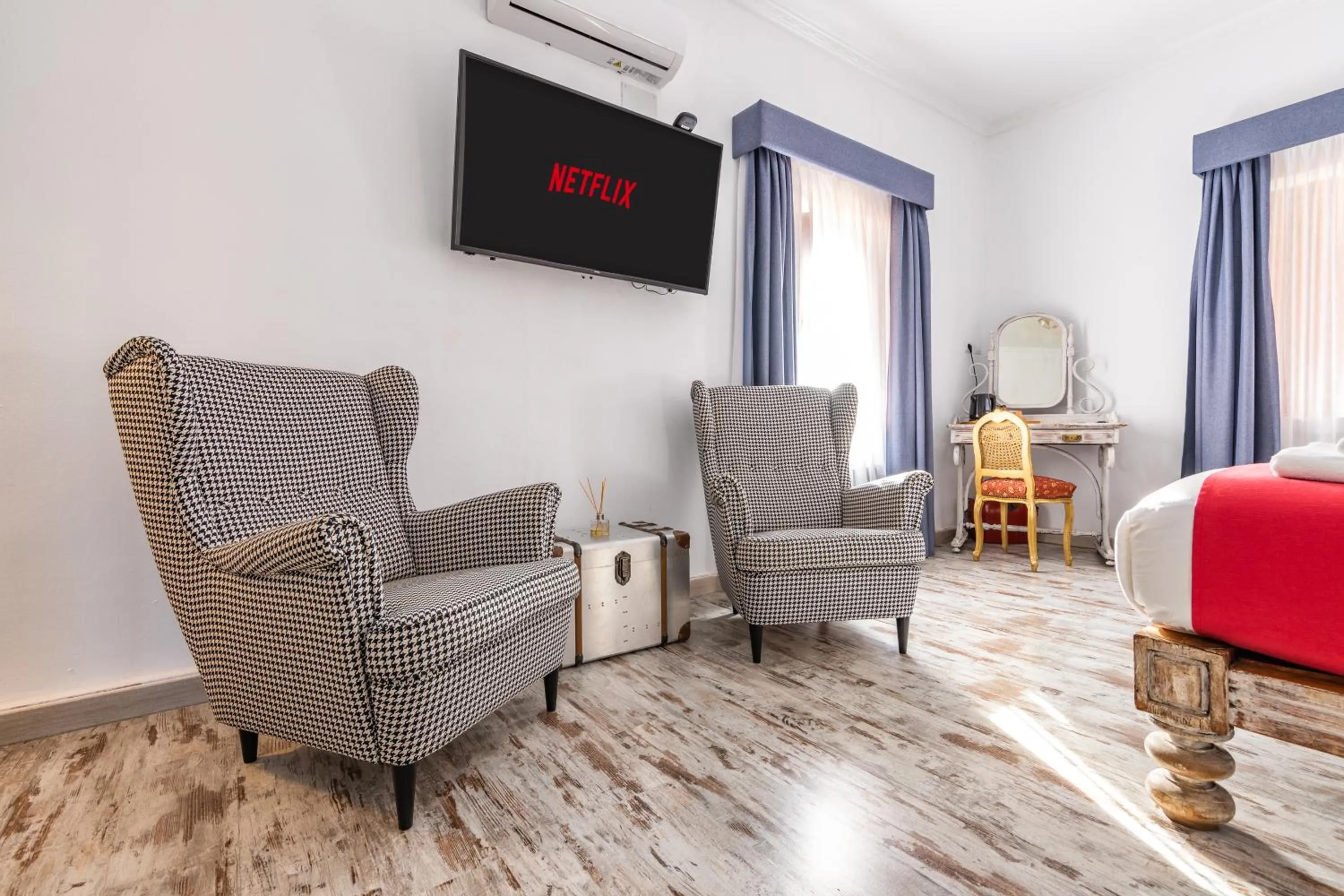 TV and multimedia in Casa Paraíso Boutique B&B