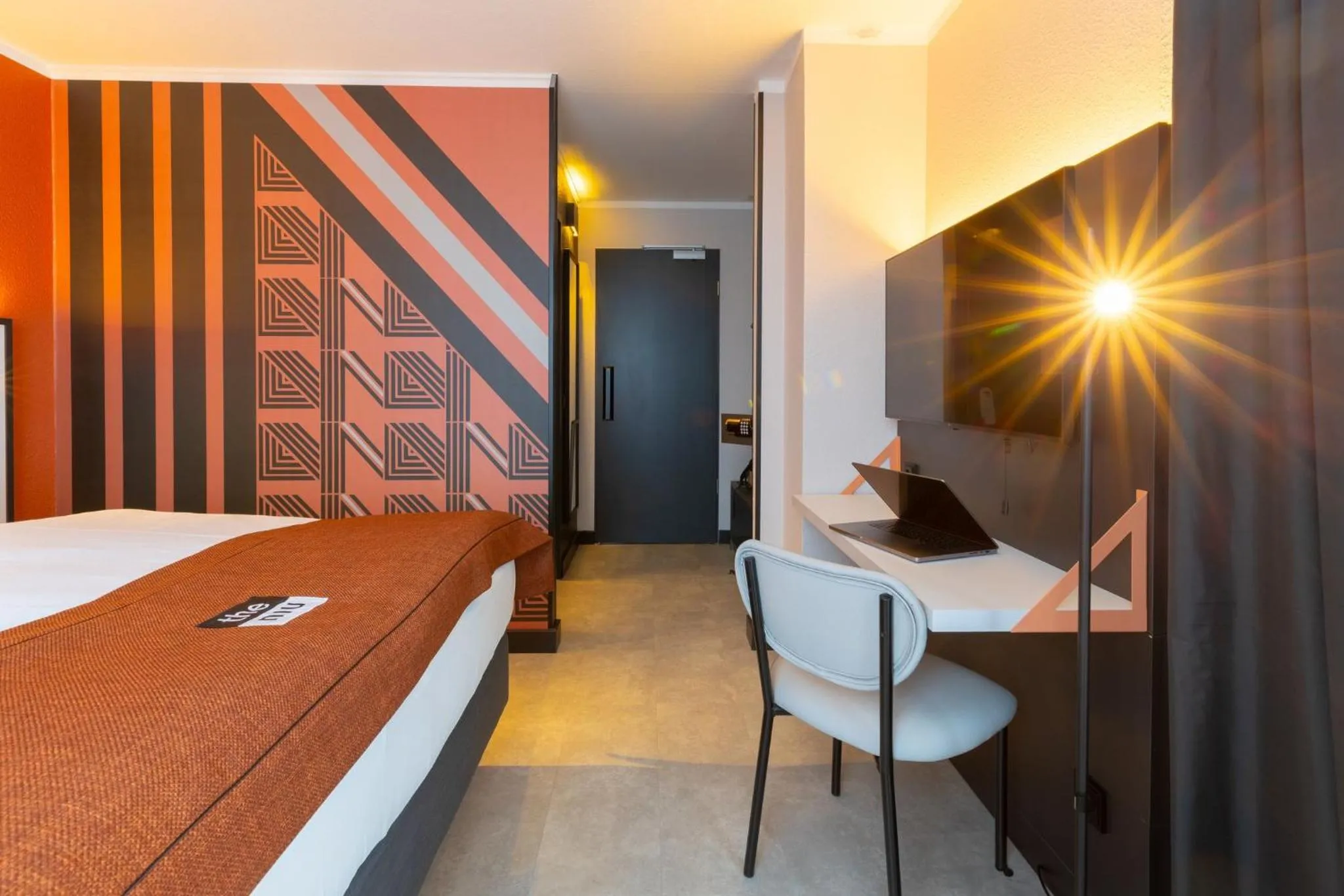 Photo of the whole room, Bed in Holiday Inn - the niu, Blade Solingen by IHG