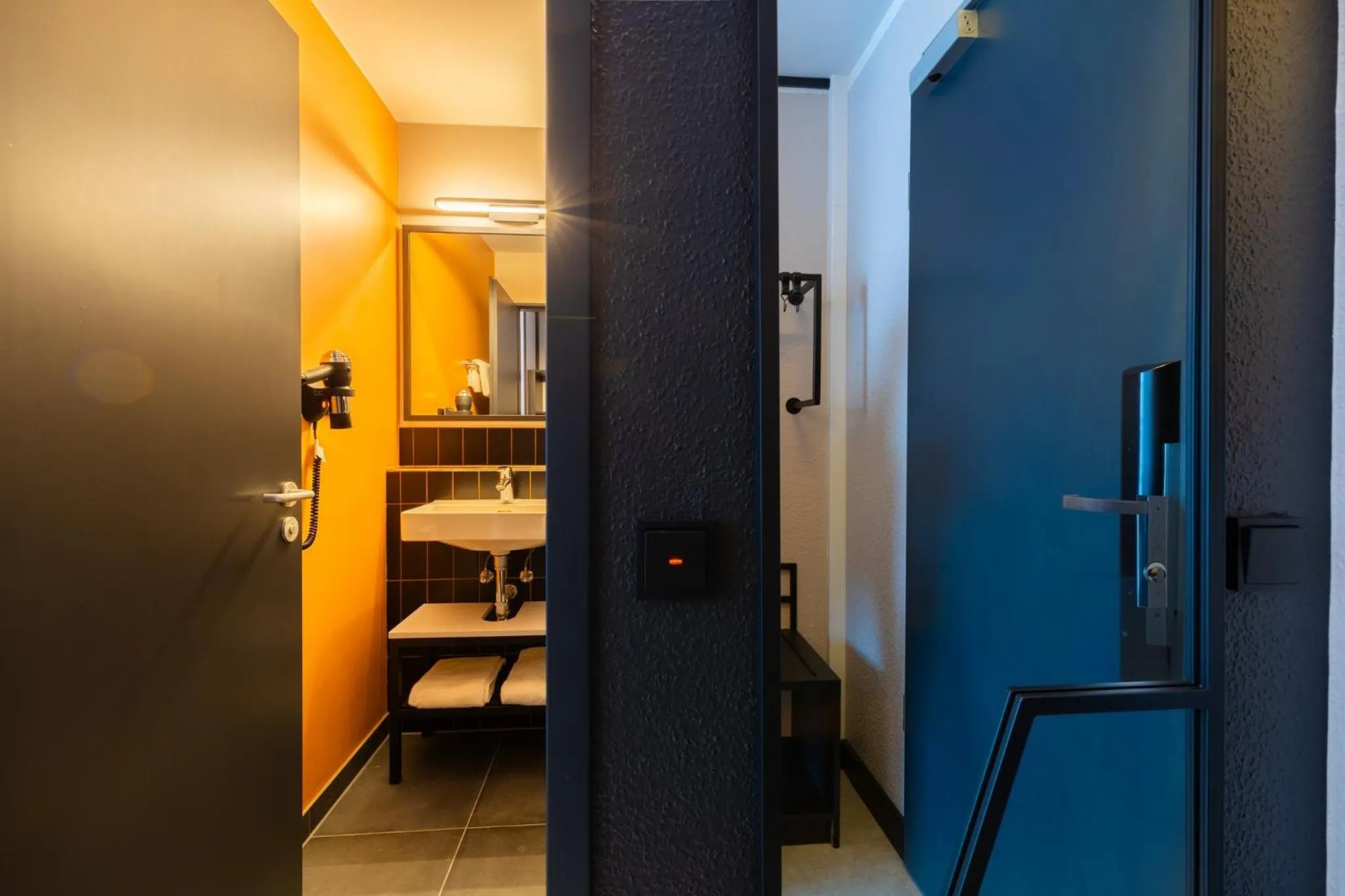 Photo of the whole room in Holiday Inn - the niu, Blade Solingen by IHG