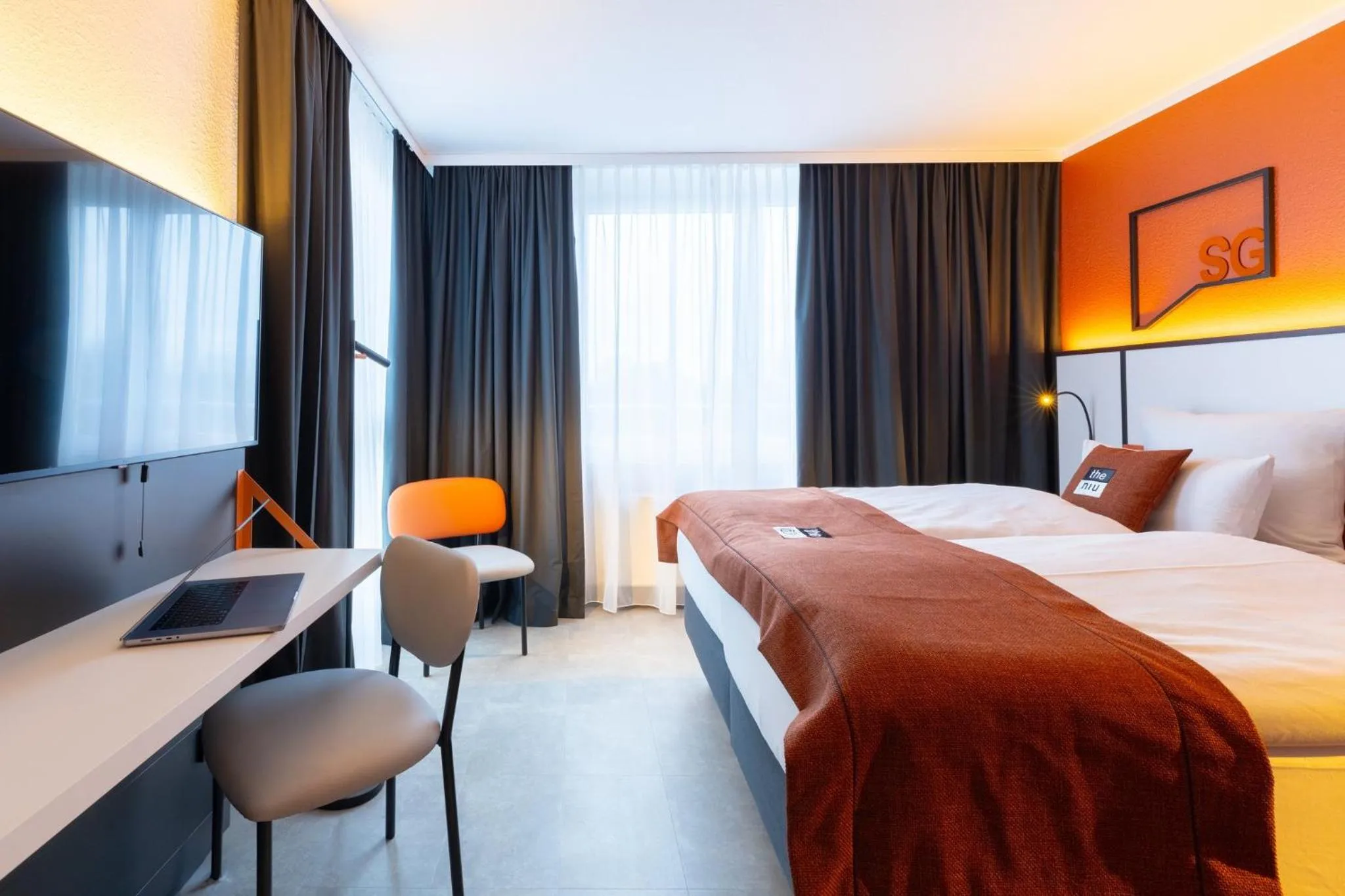 Photo of the whole room, Bed in Holiday Inn - the niu, Blade Solingen by IHG