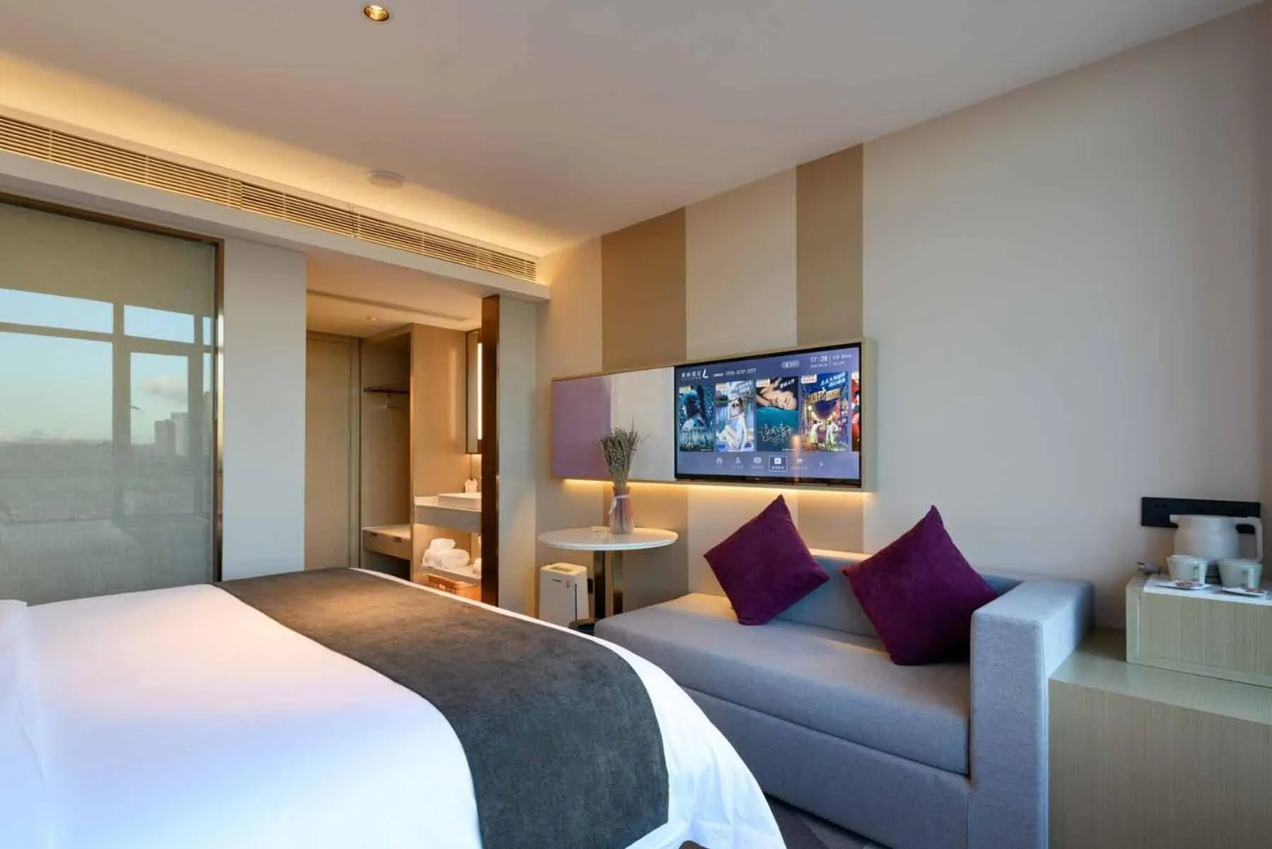 Photo of the whole room in Lavande Hotel Dongguan Songshan Lake