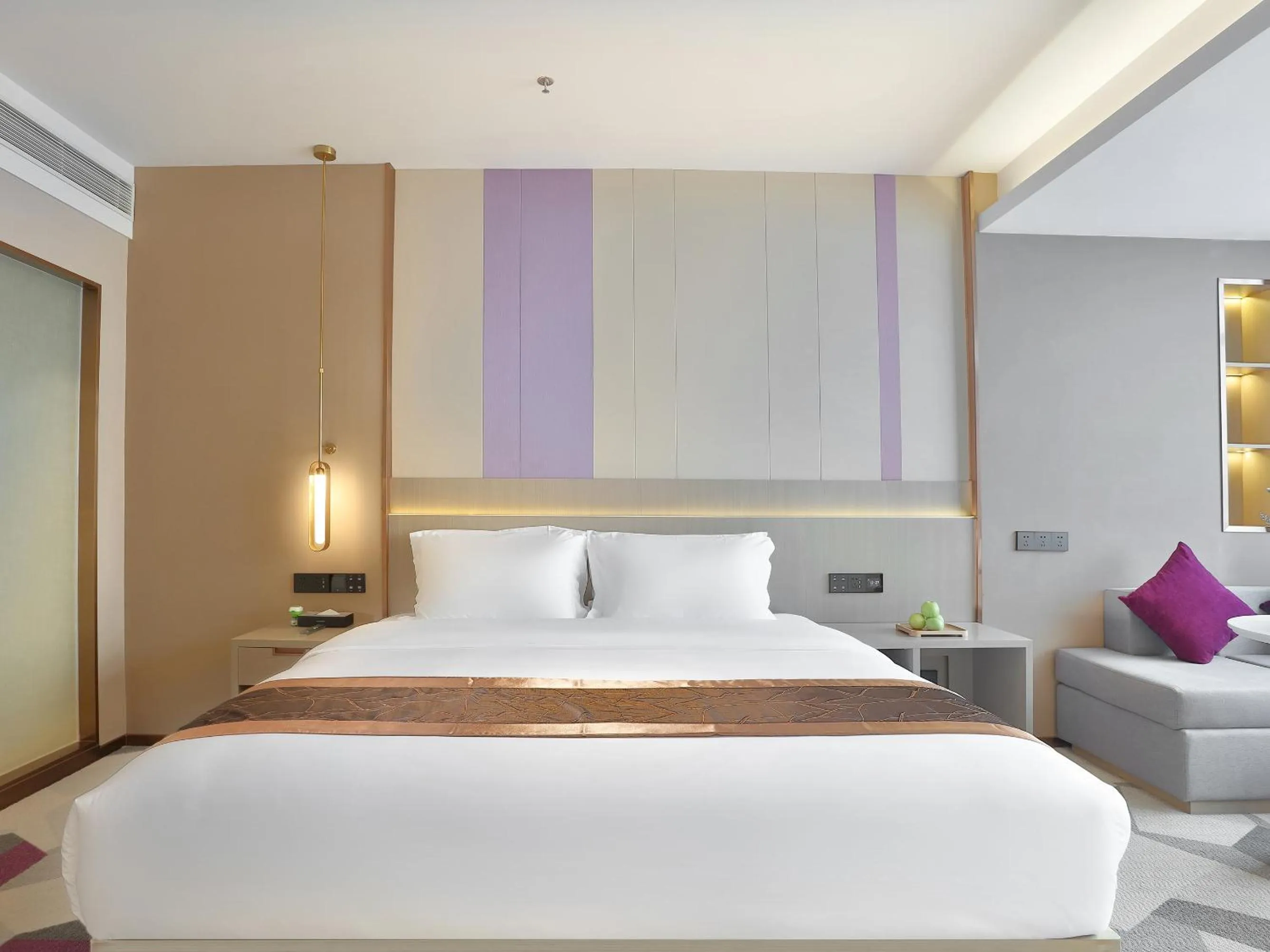 Photo of the whole room in Lavande Hotel Dongguan Songshan Lake