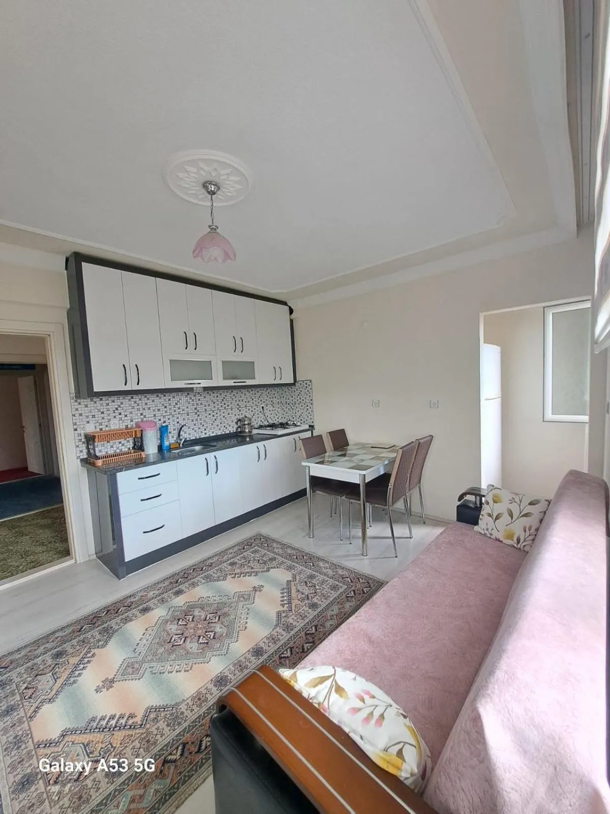 Dining area in Salda Gölü Çeliköz Apart