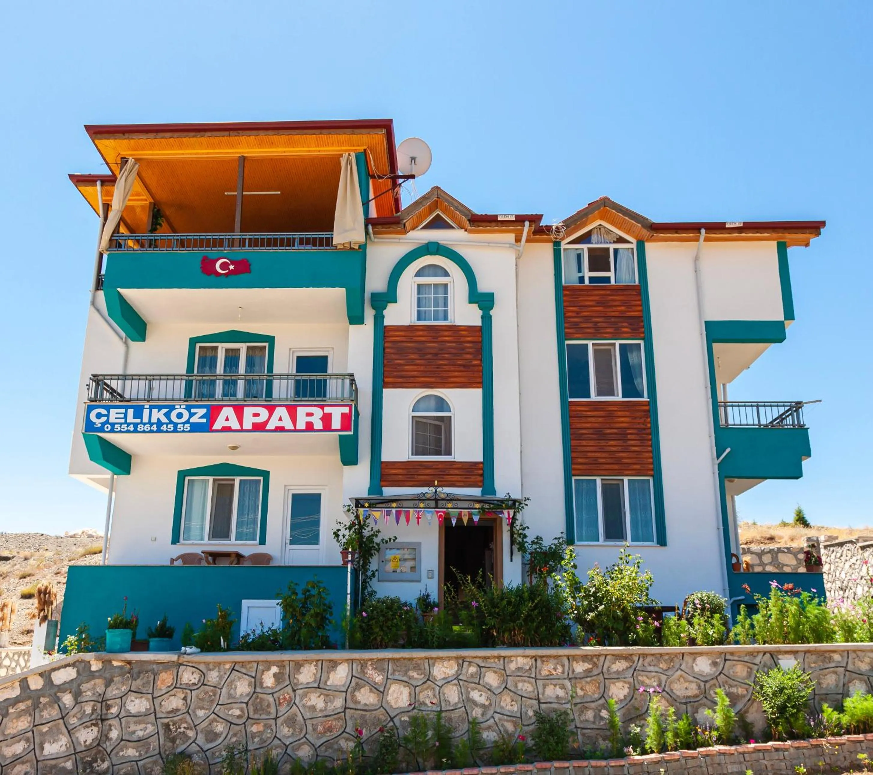 Property building in Salda Gölü Çeliköz Apart