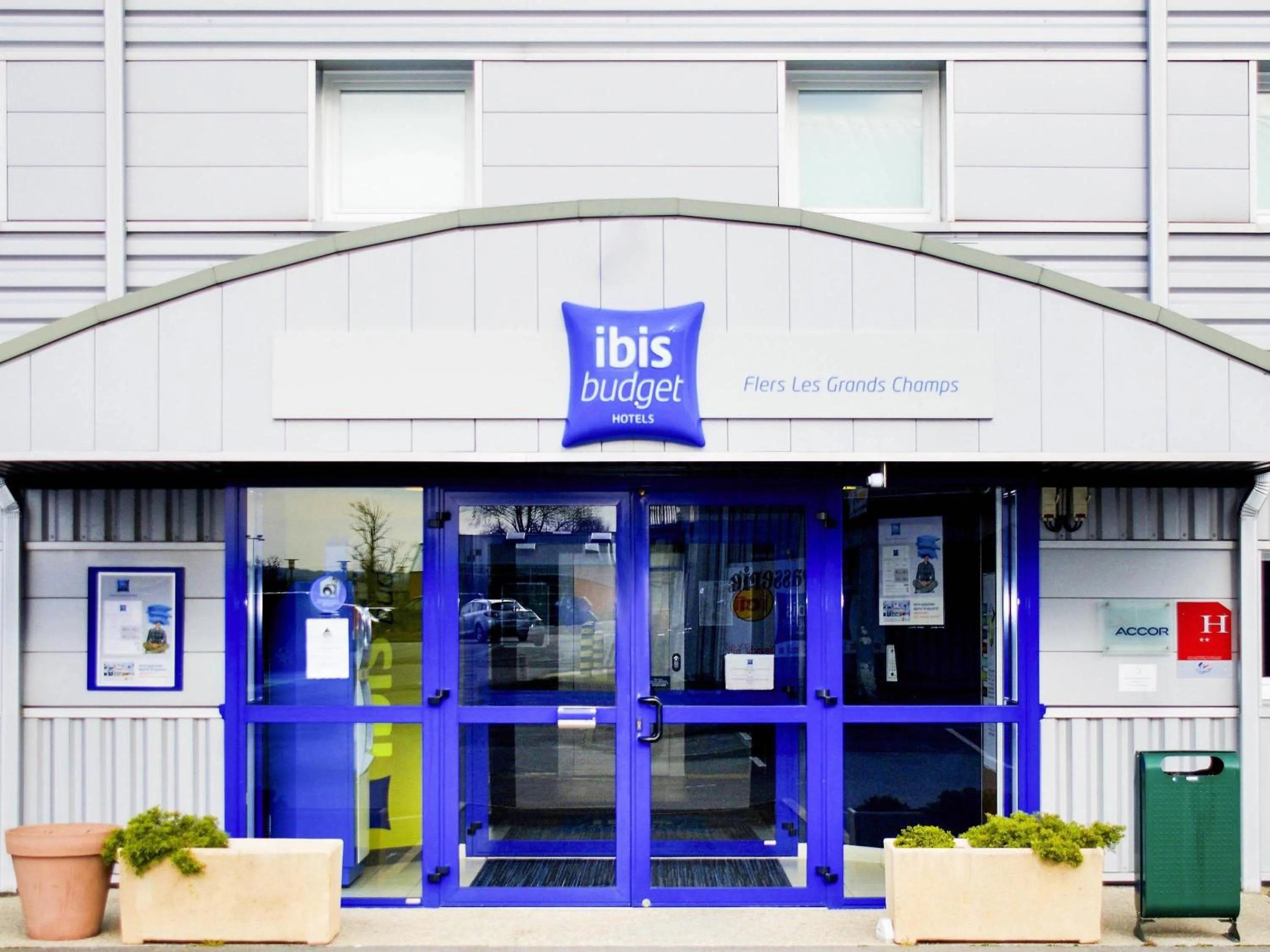 Property building in ibis budget Flers Grands Champs