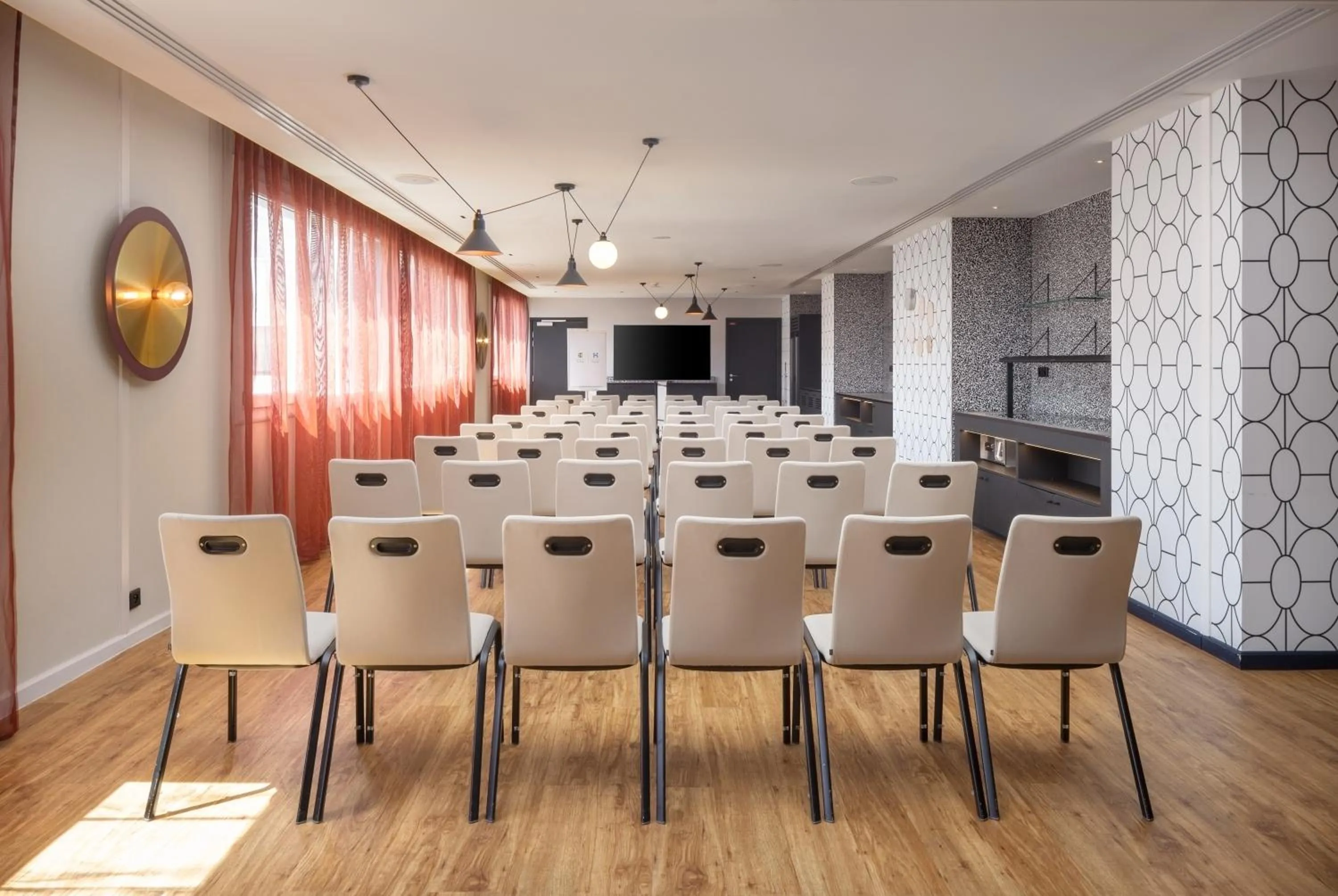 Meeting/conference room in Hyatt House Paris Charles de Gaulle Airport
