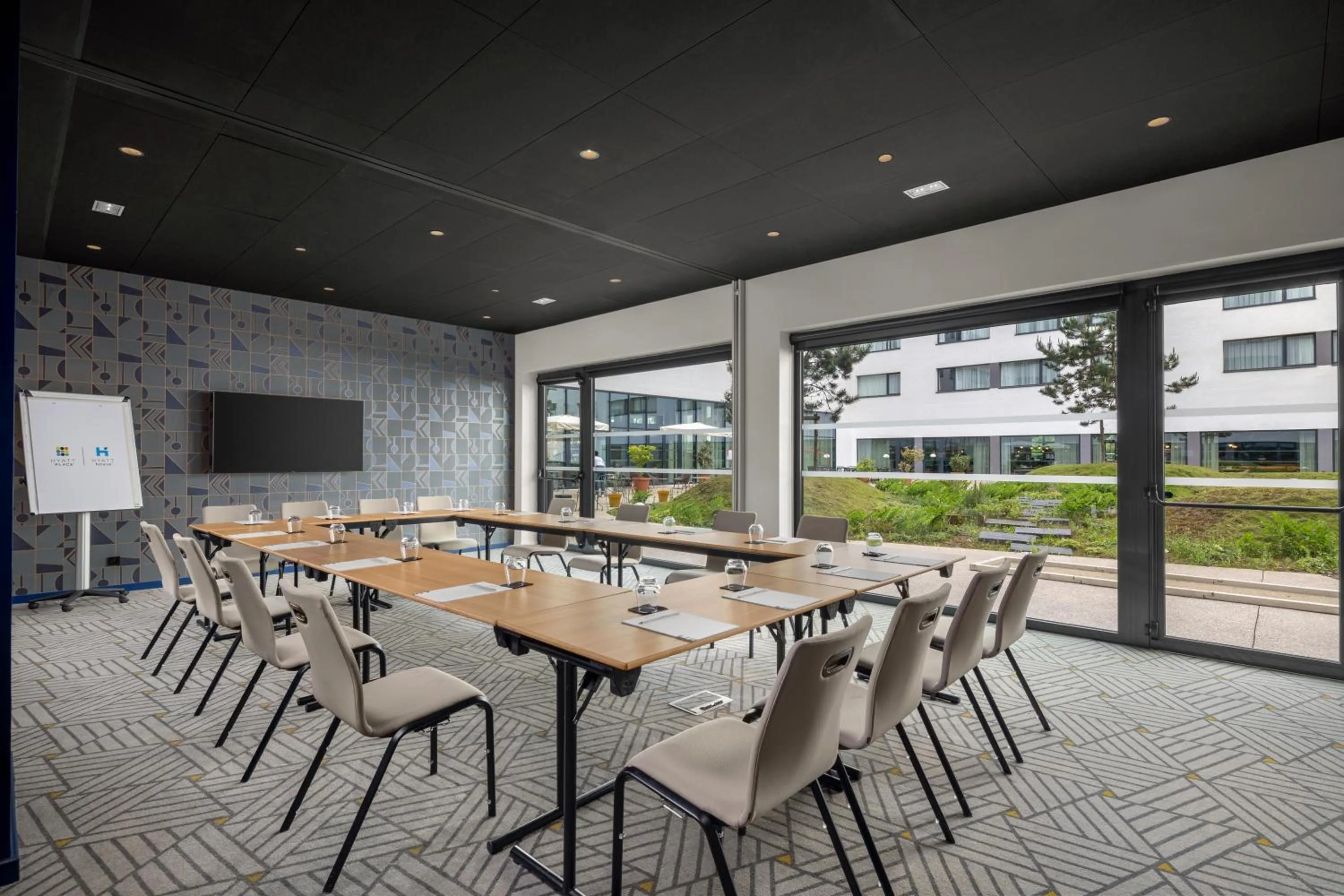 Banquet/Function facilities in Hyatt Place Paris Charles de Gaulle Airport