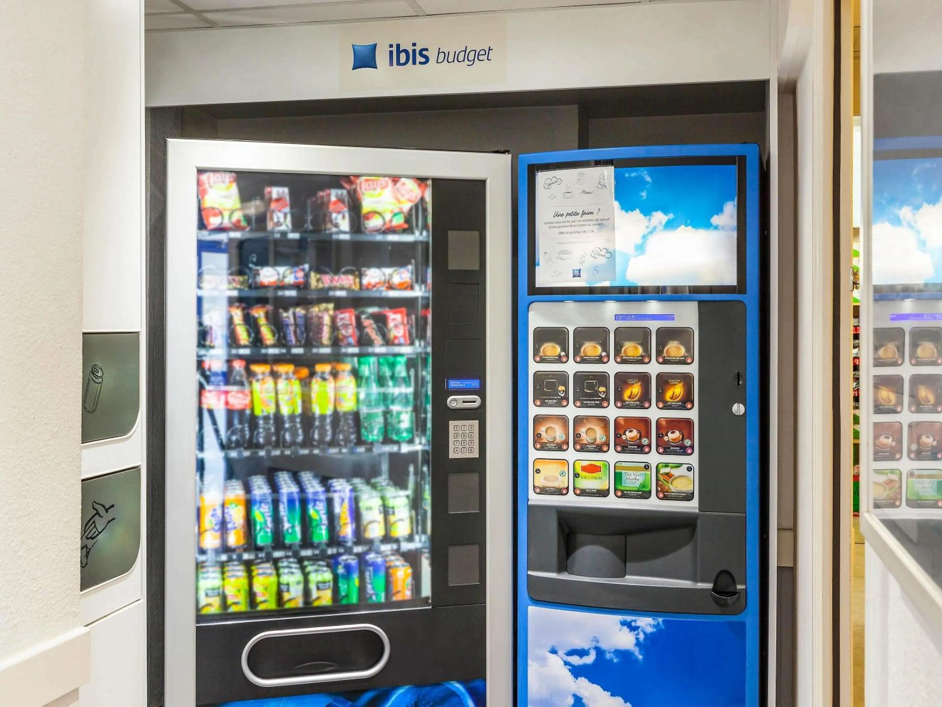 Restaurant/places to eat in Ibis Budget Sucy en Brie