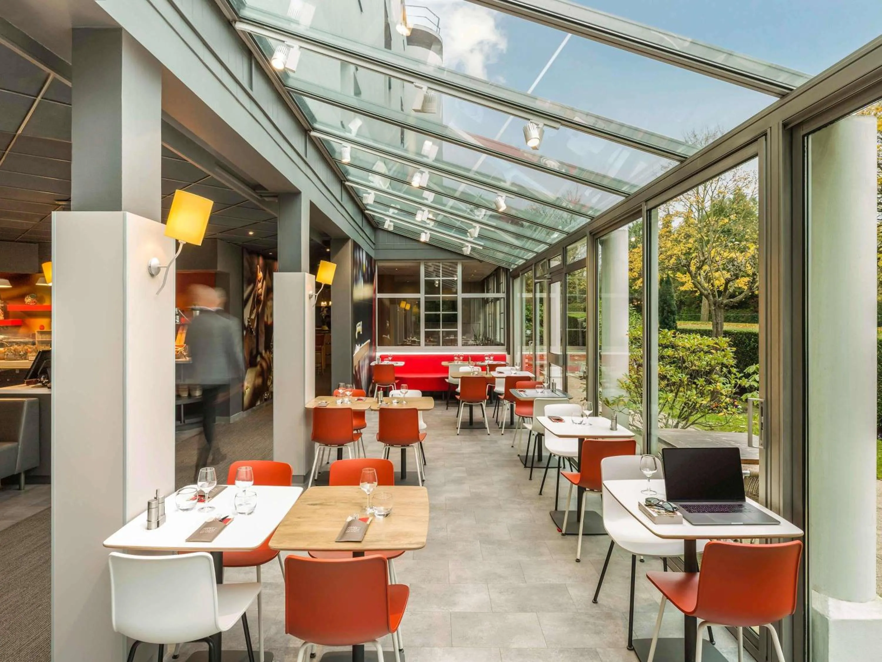 Breakfast in ibis Paris Meudon Velizy