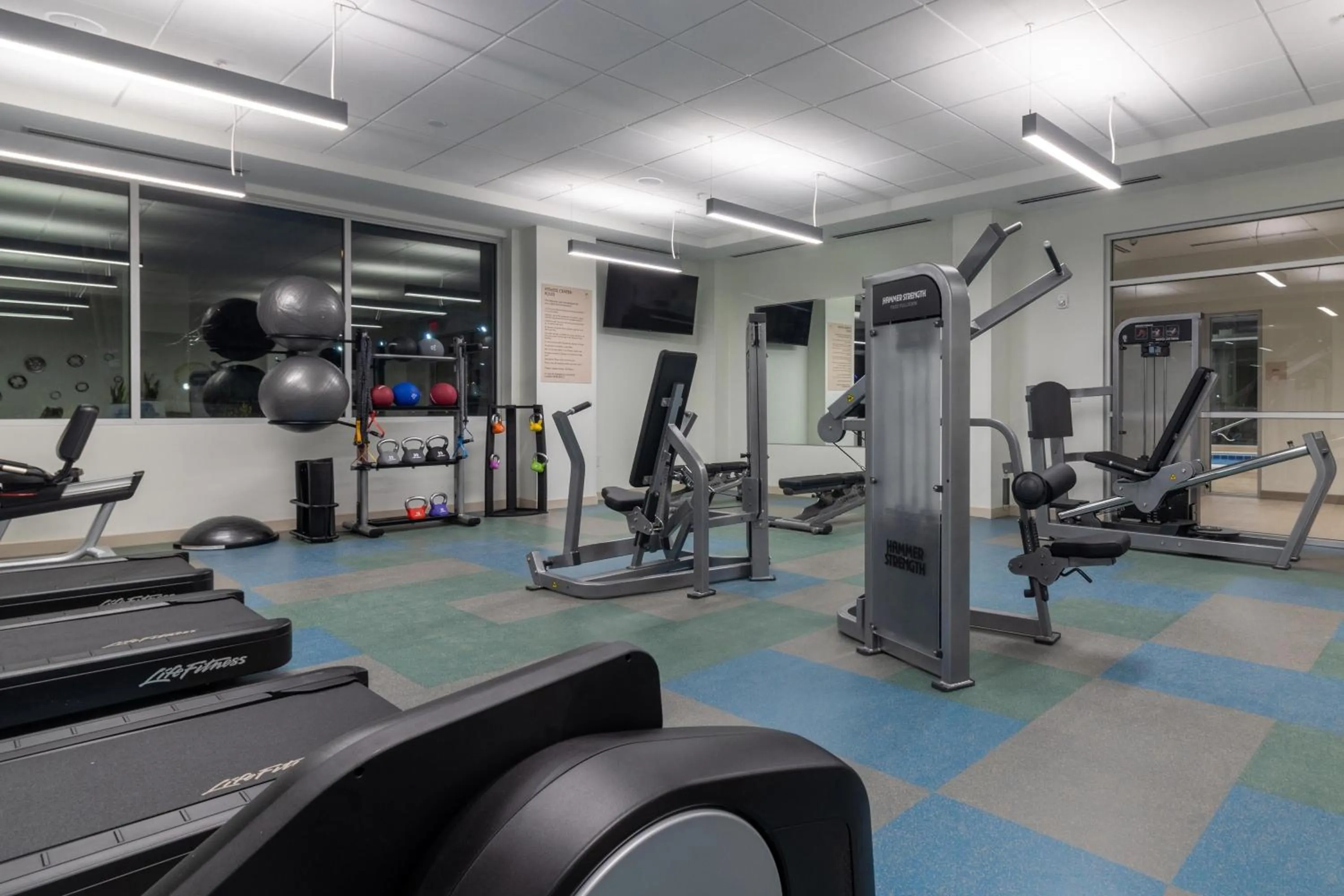 Fitness centre/facilities in Element St. Louis Midtown