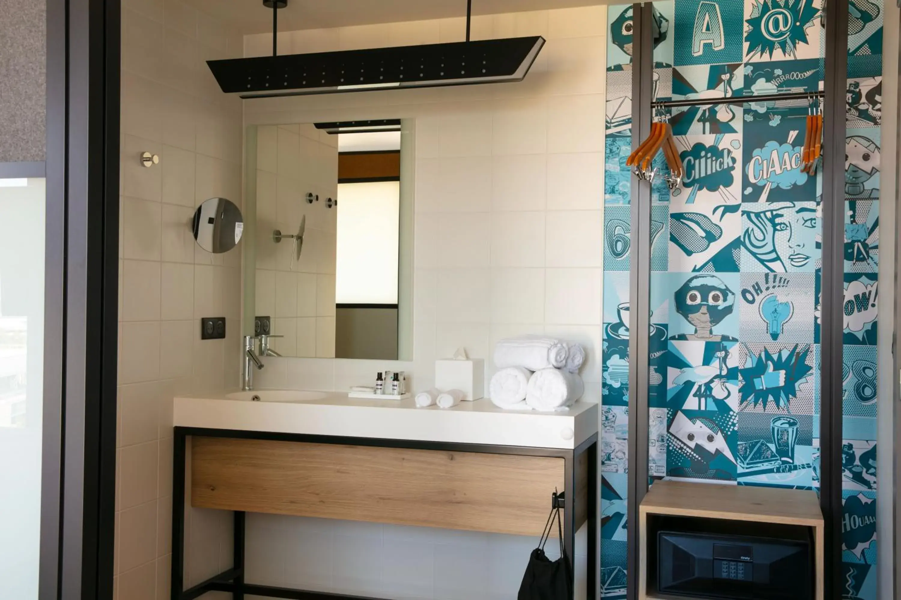 Aloft Family Room in Aloft Strasbourg City Centre Aloft Family Room in Aloft Strasbourg City Centre