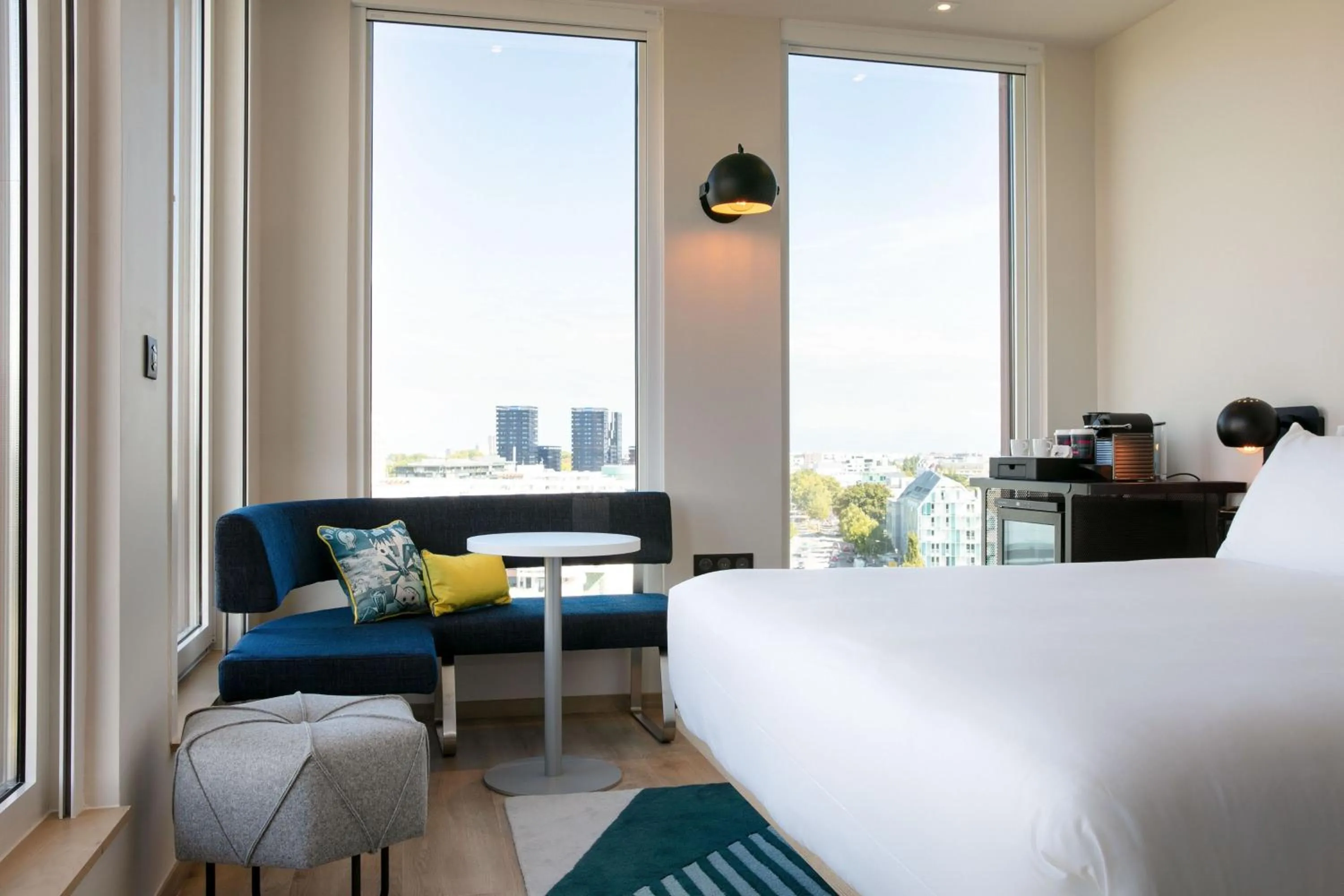 King Room with City and Cathedral View in Aloft Strasbourg City Centre