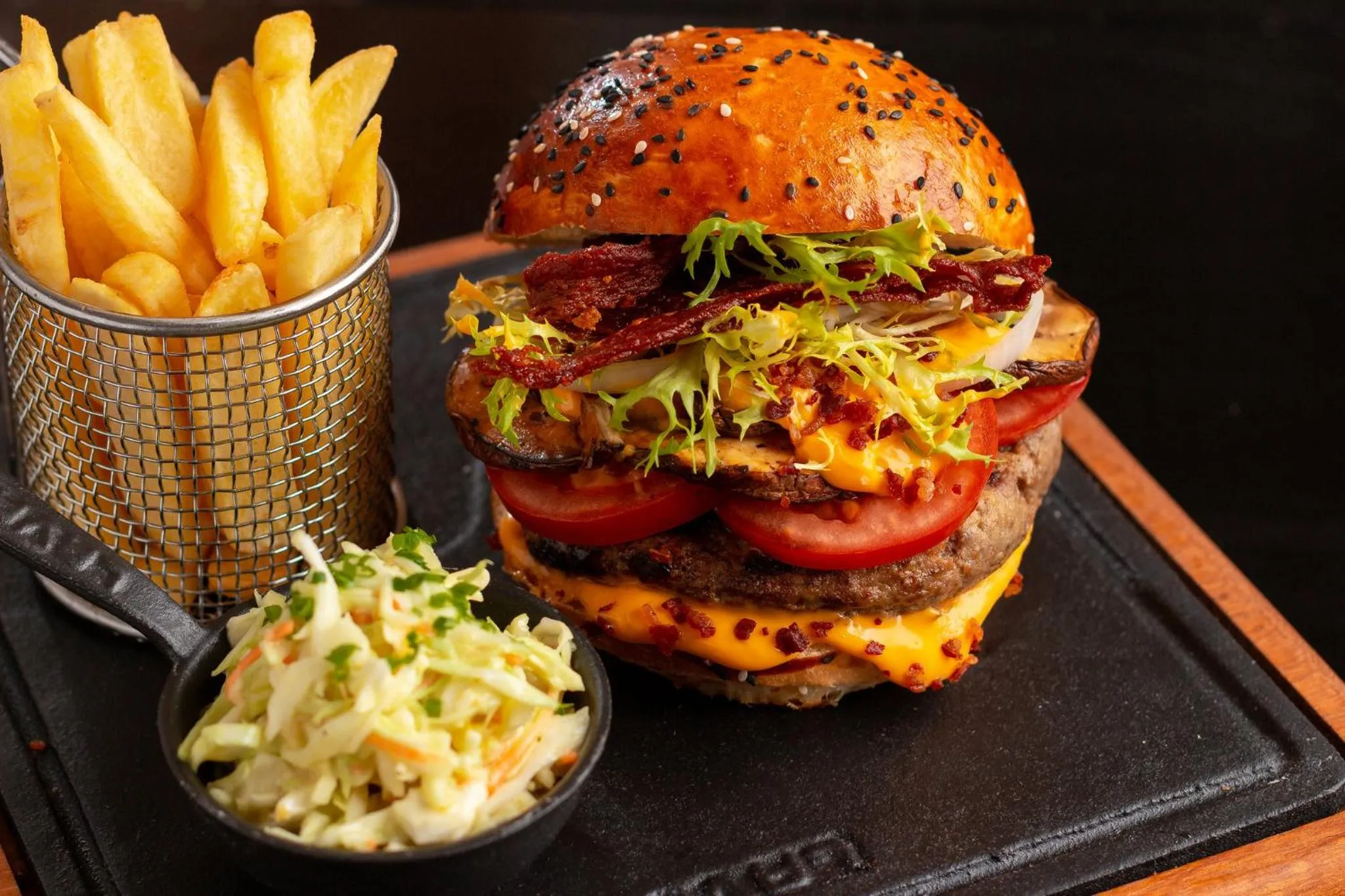 Restaurant/places to eat in Holiday Inn - Suites Kuwait Salmiya by IHG