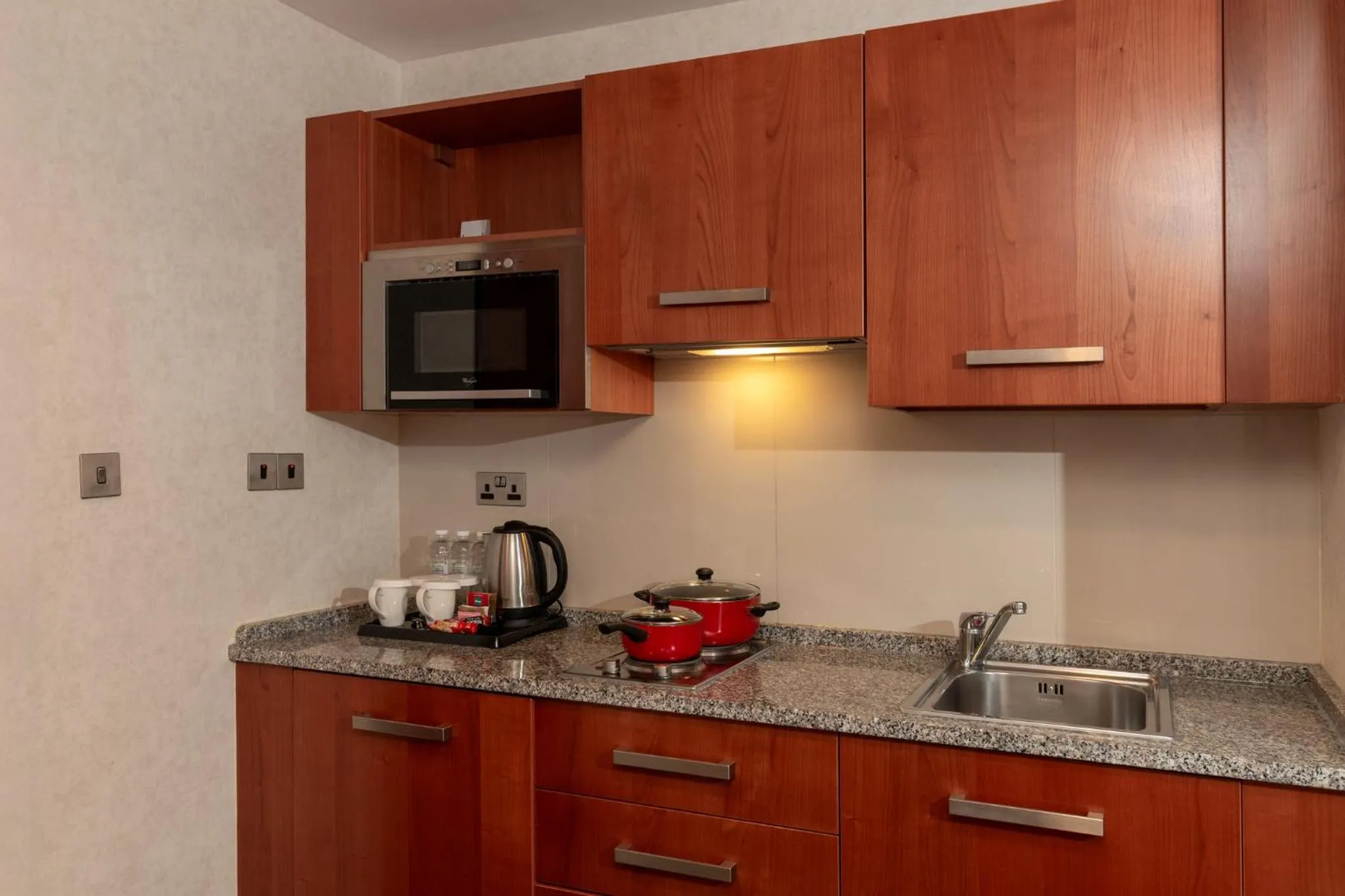 Photo of the whole room in Holiday Inn - Suites Kuwait Salmiya by IHG