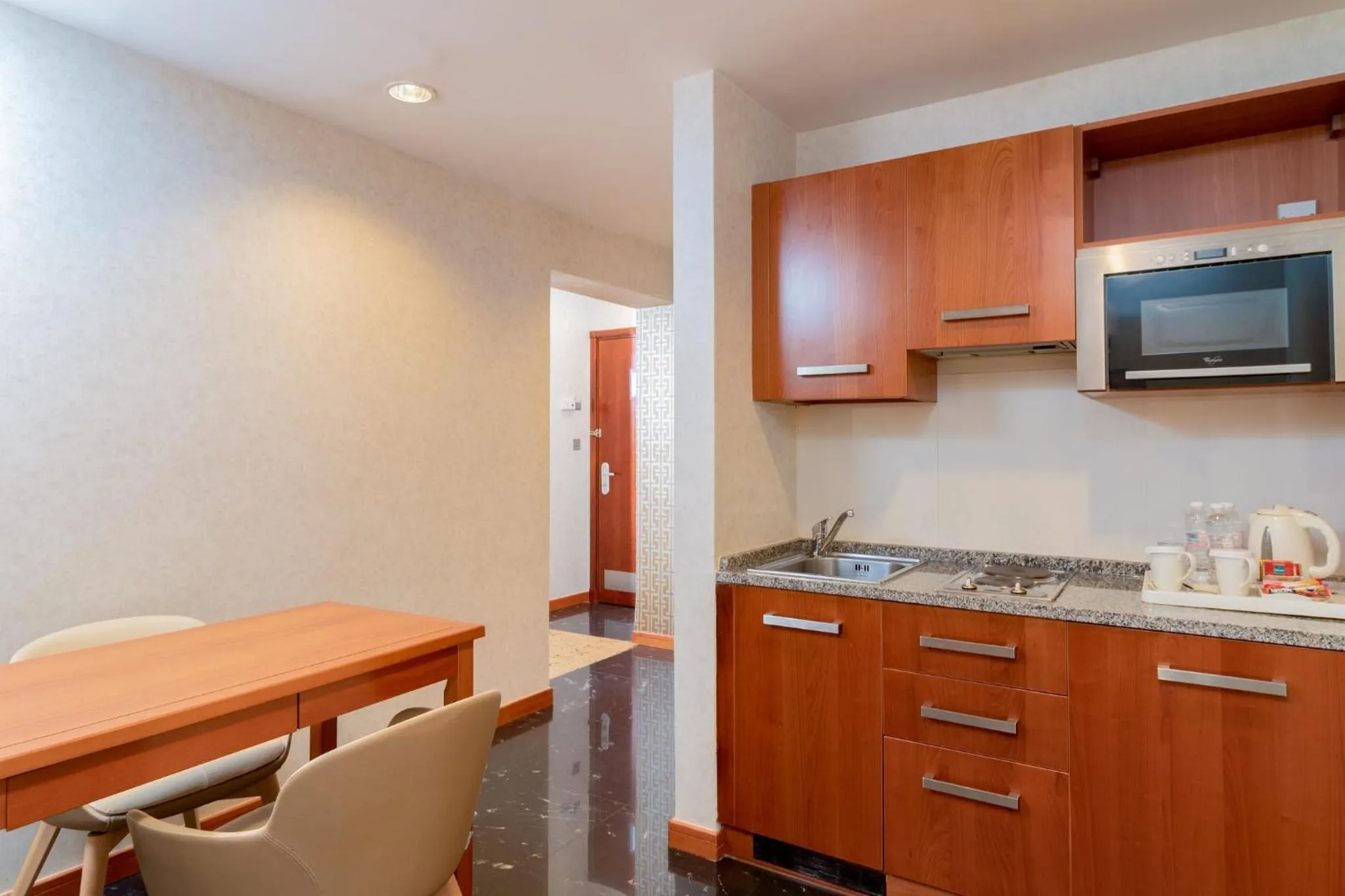 Photo of the whole room in Holiday Inn - Suites Kuwait Salmiya by IHG