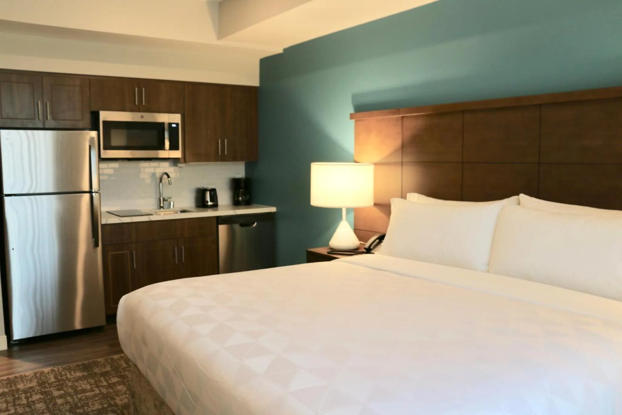Bedroom, Bed in Staybridge Suites - Long Beach Airport by IHG