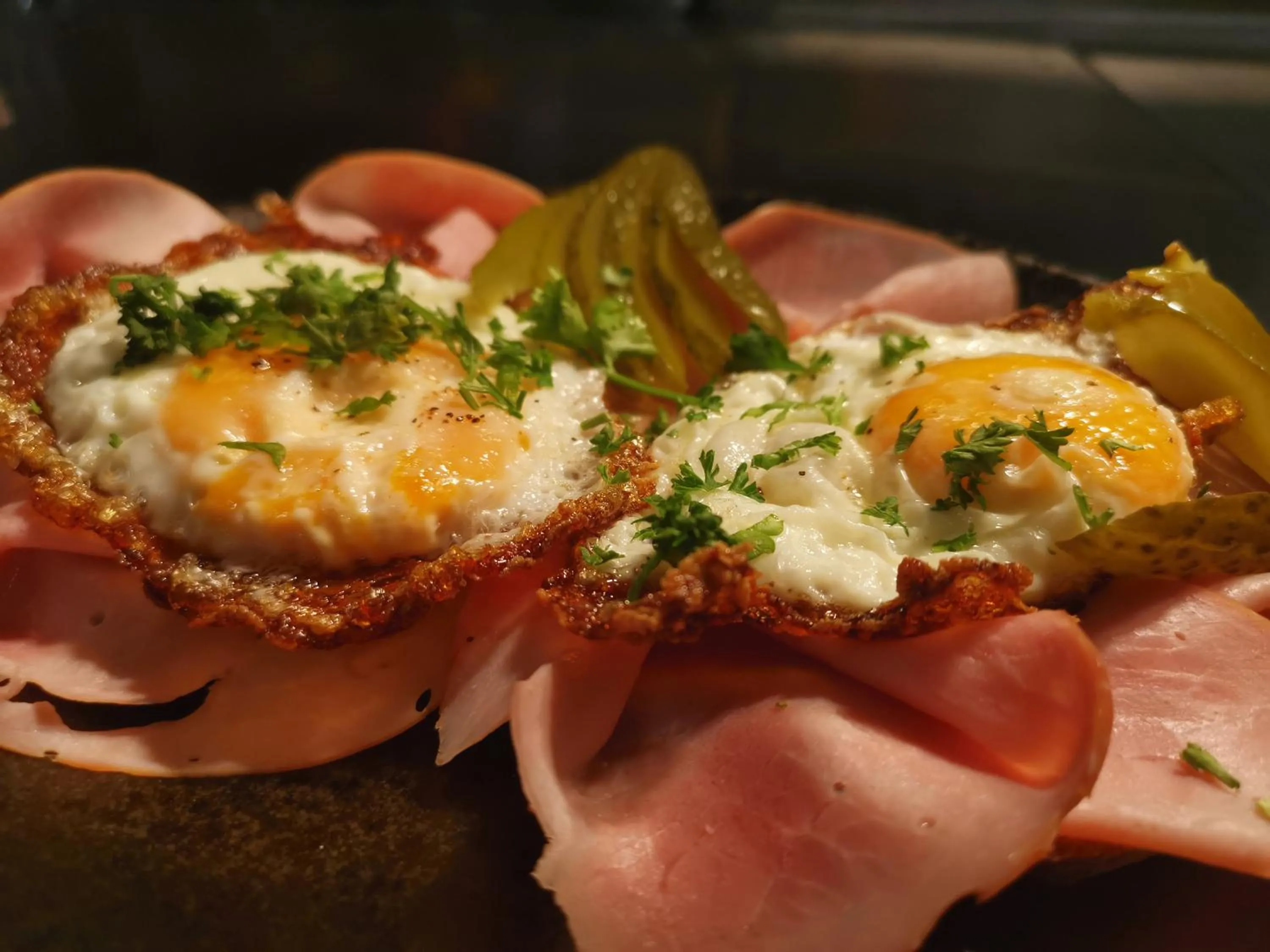 Food and drinks in Hotel Restaurant Molitor