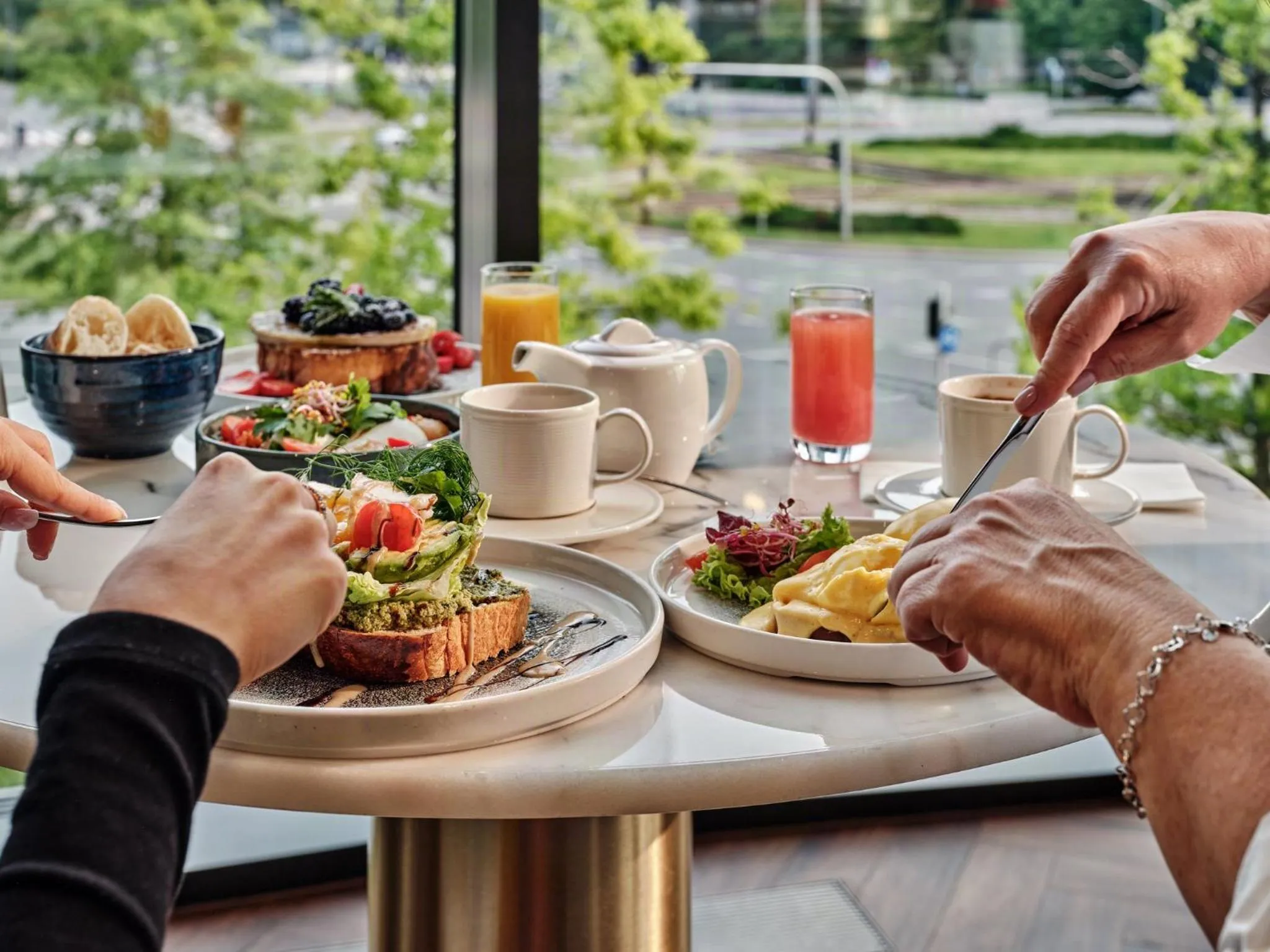 Breakfast in Crowne Plaza - Warsaw - The HUB by IHG