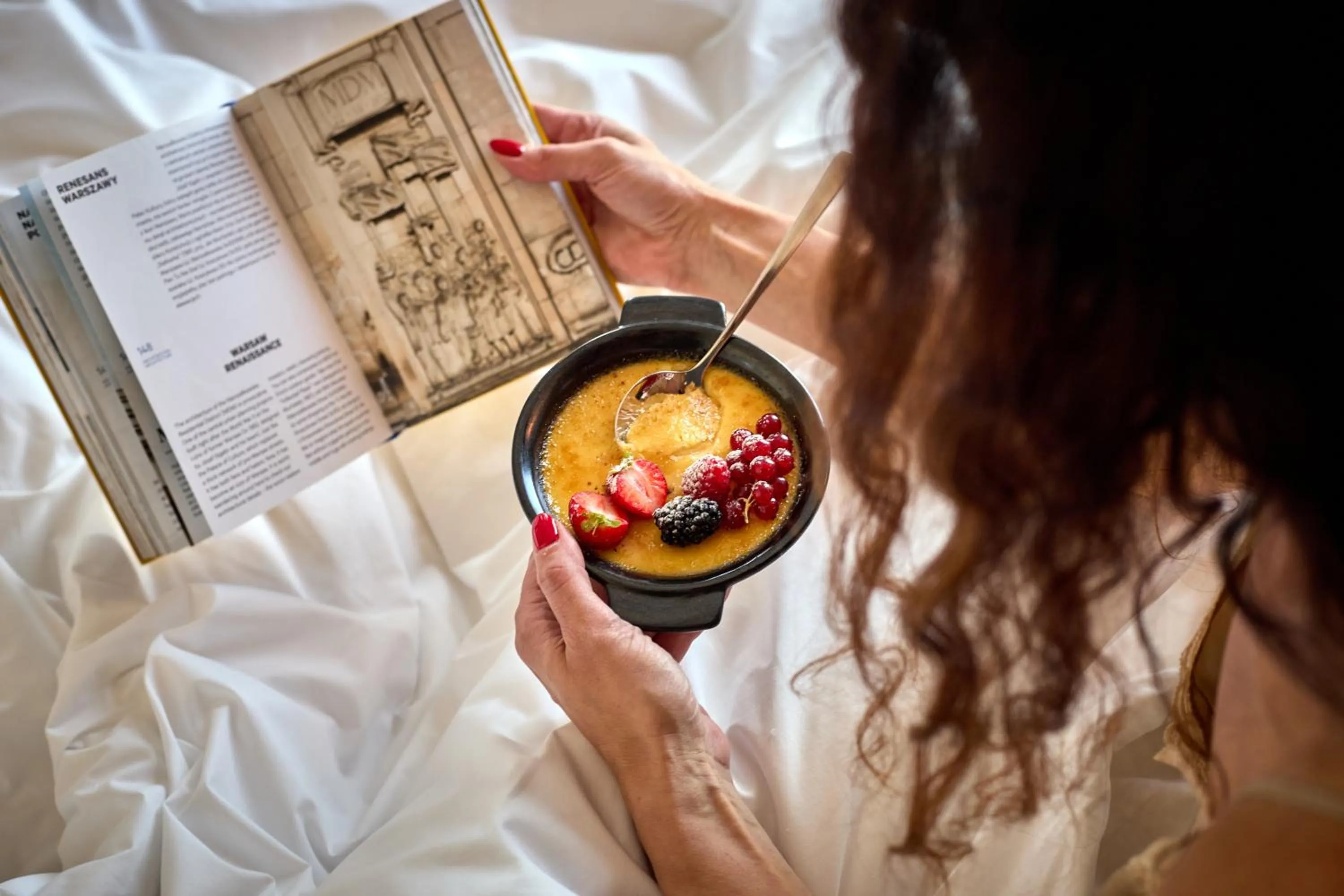 Bed in Crowne Plaza - Warsaw - The HUB by IHG