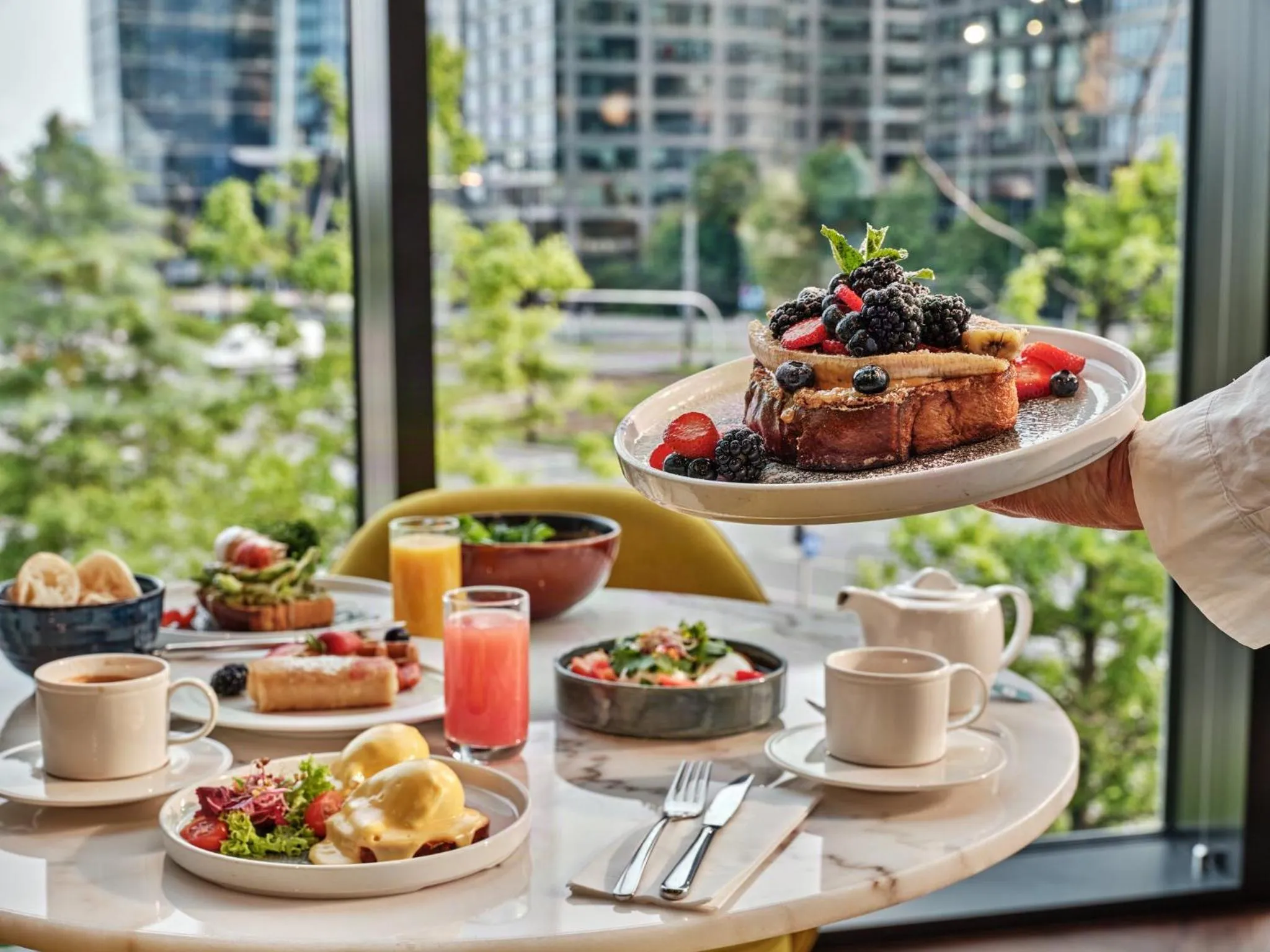 Breakfast in Crowne Plaza - Warsaw - The HUB by IHG