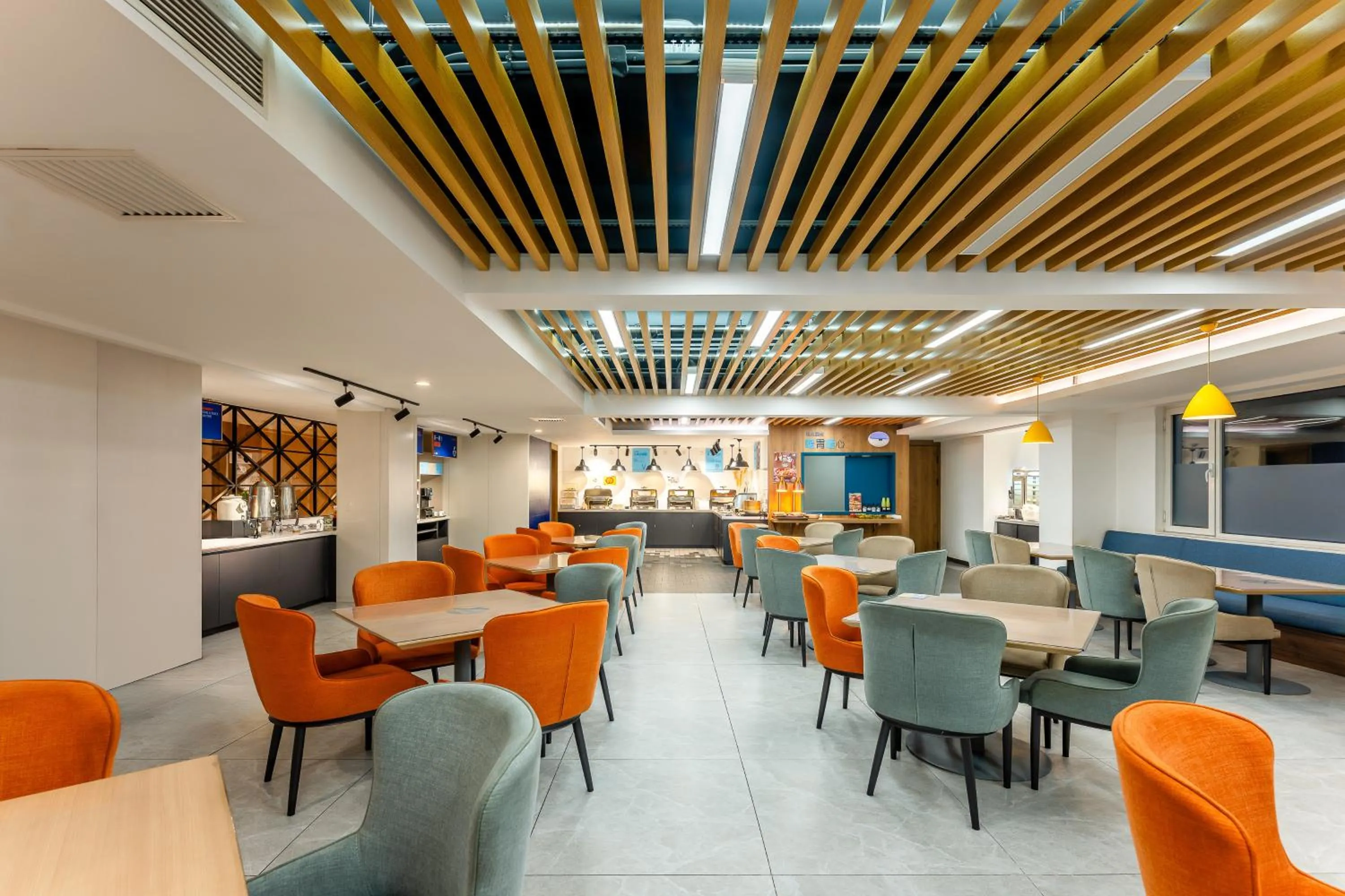 Breakfast in Holiday Inn Express Tianjin Airport East by IHG