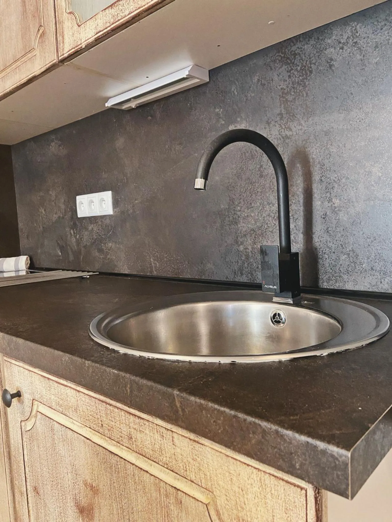 Kitchen or kitchenette in Apartmán Sirius B