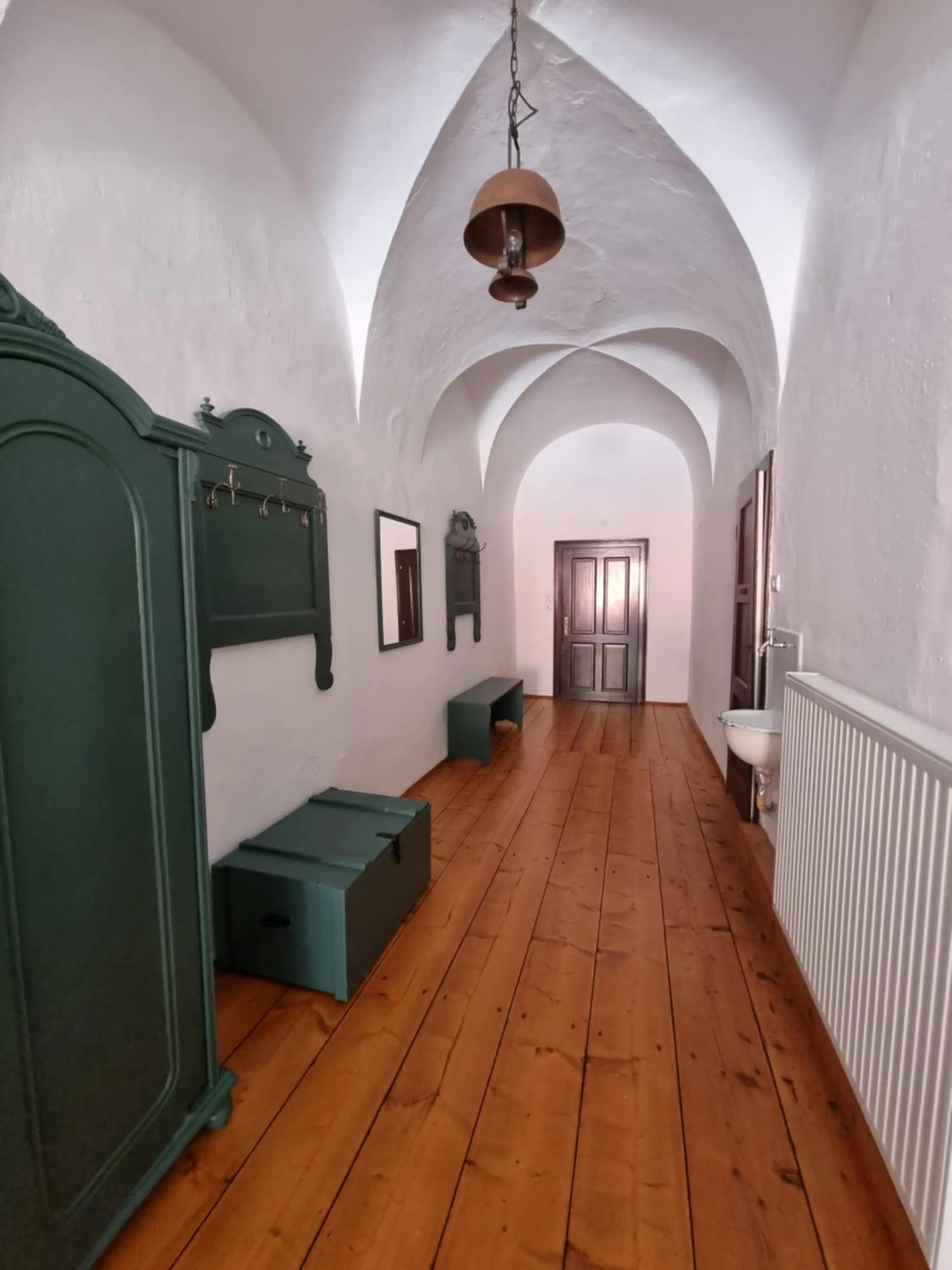 Facade/entrance, Bed in Hotel im Stift Neuberg