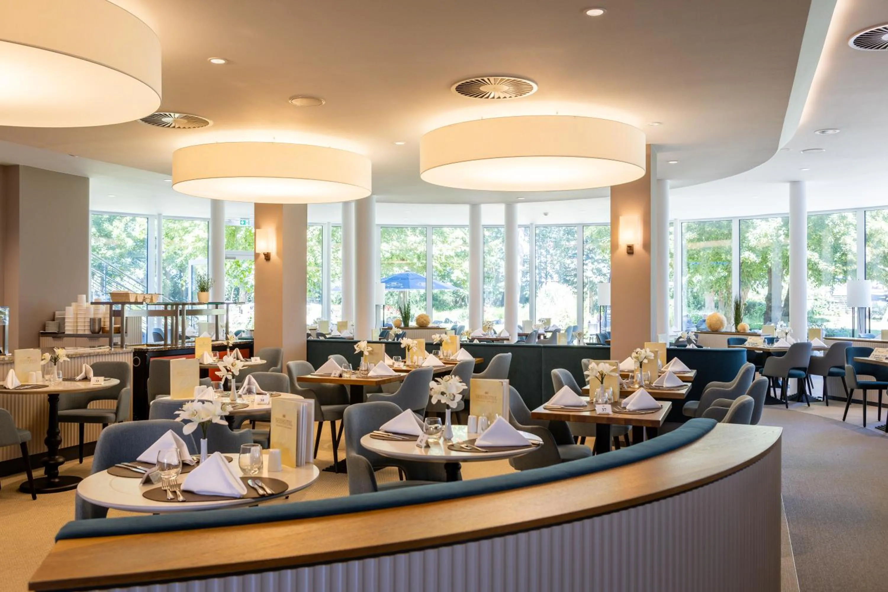 Restaurant/places to eat in Seehotel Grossherzog von Mecklenburg