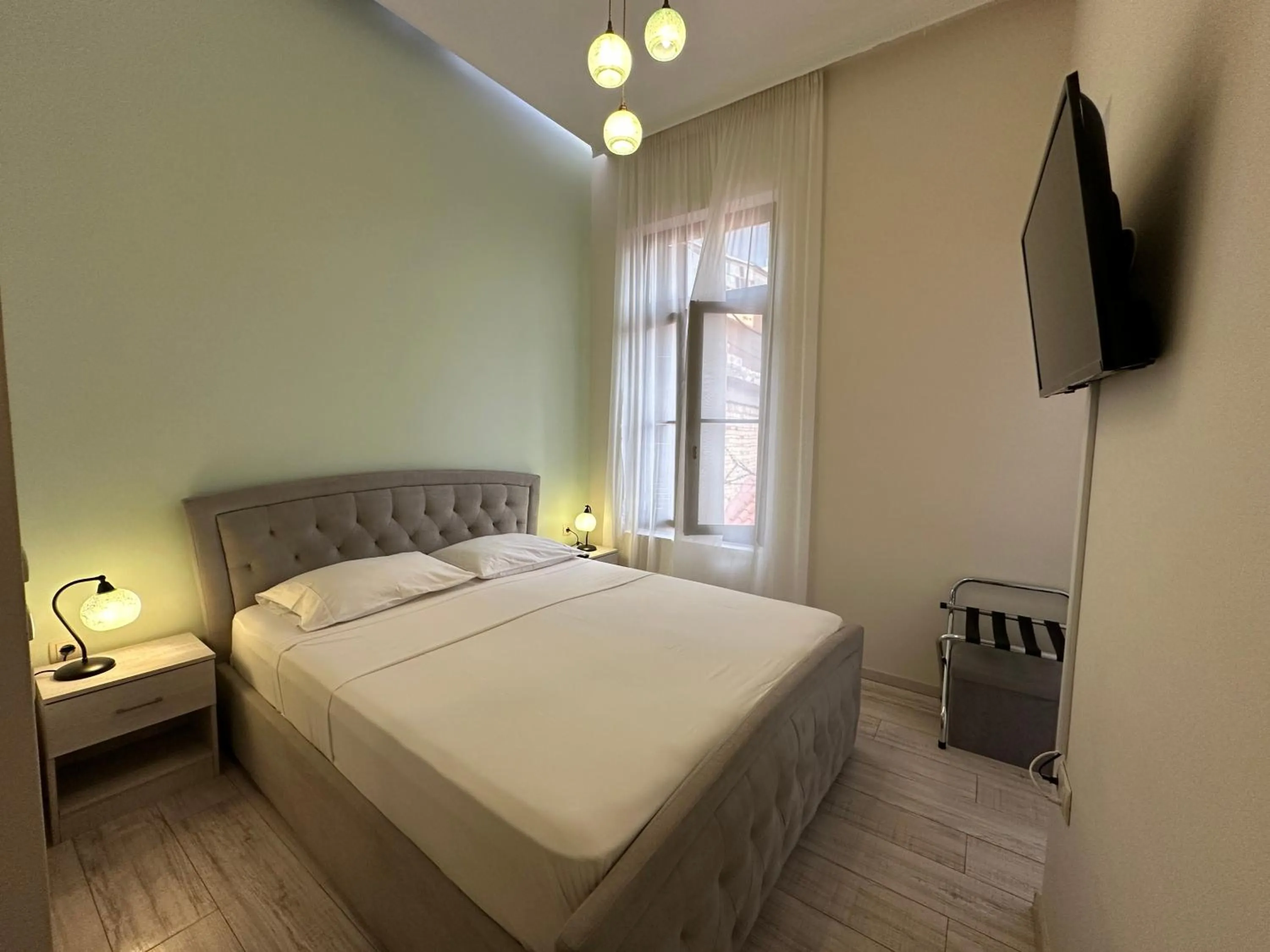 Bed in Theasis Athens