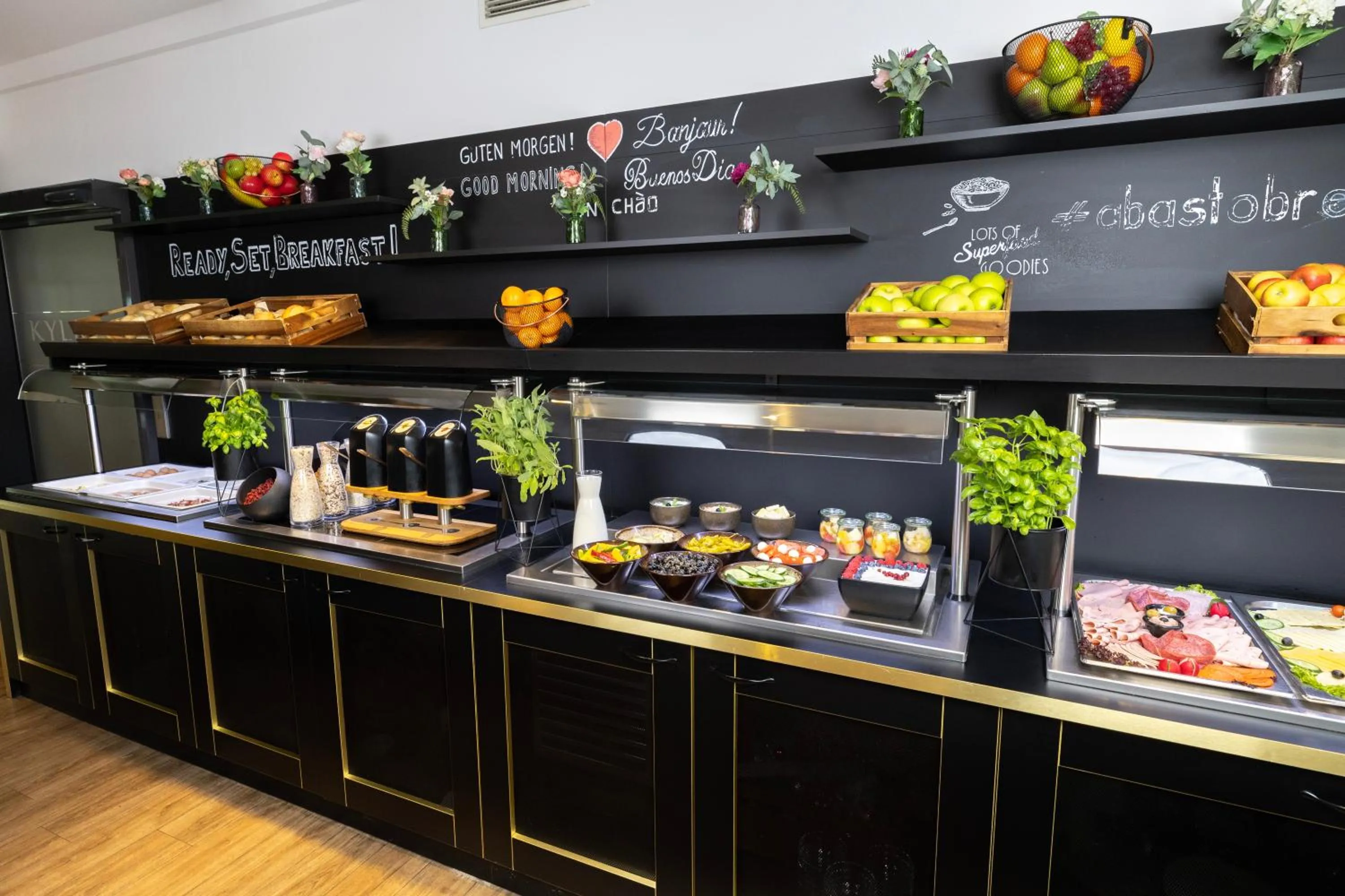 Breakfast in Abasto Hotel München Feldmoching