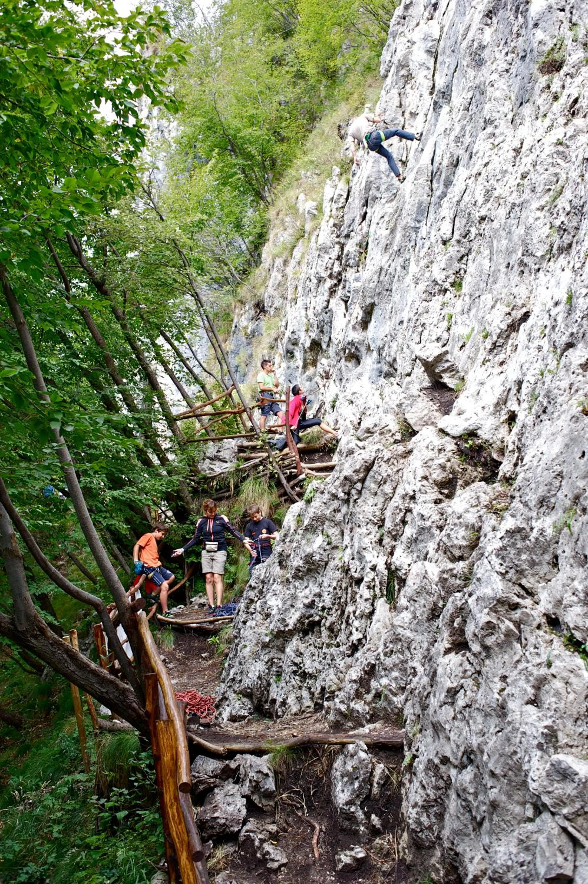 Hiking in Bed & Breakfast Castello Regina