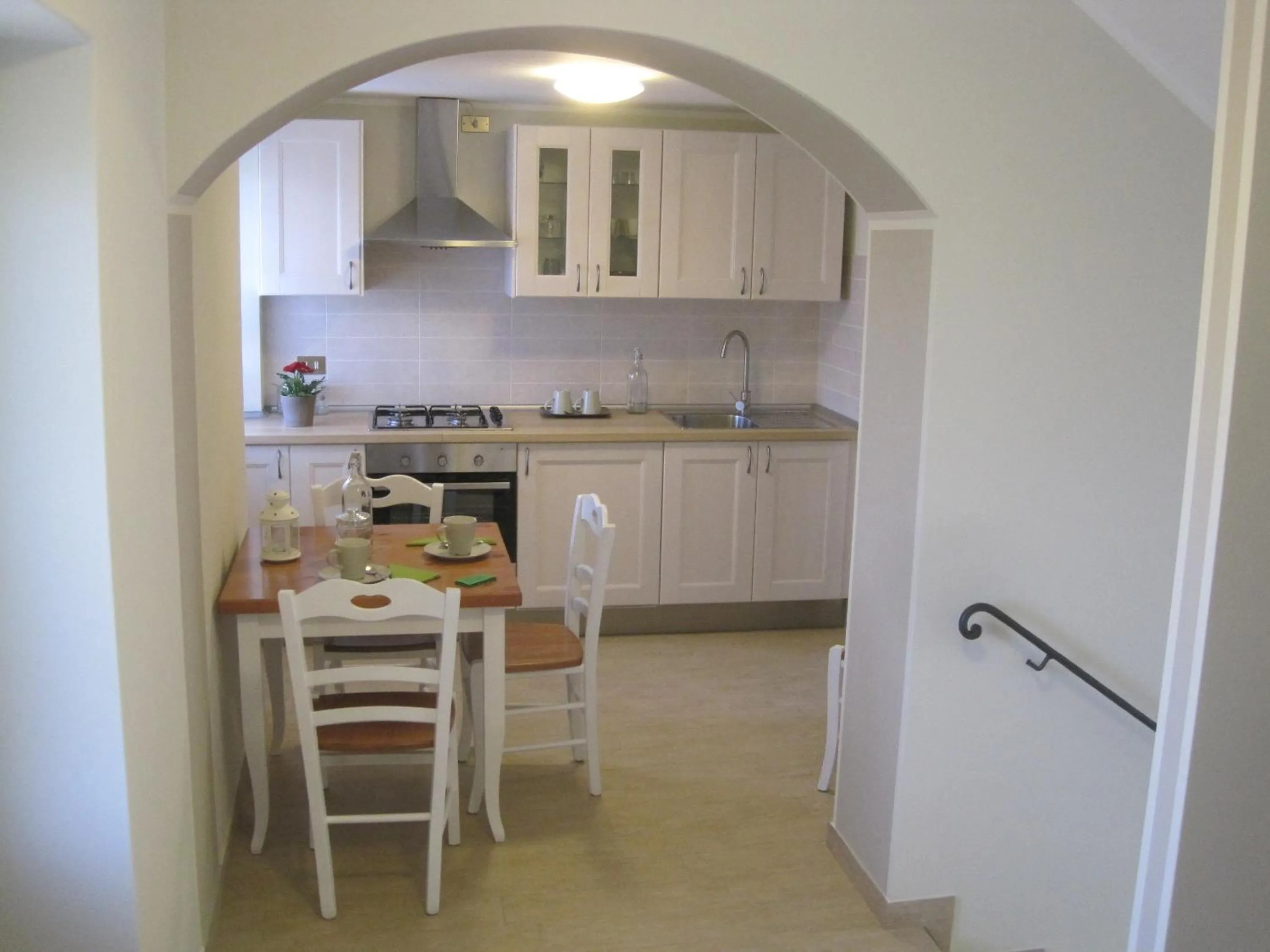 Communal kitchen in Bed & Breakfast Castello Regina