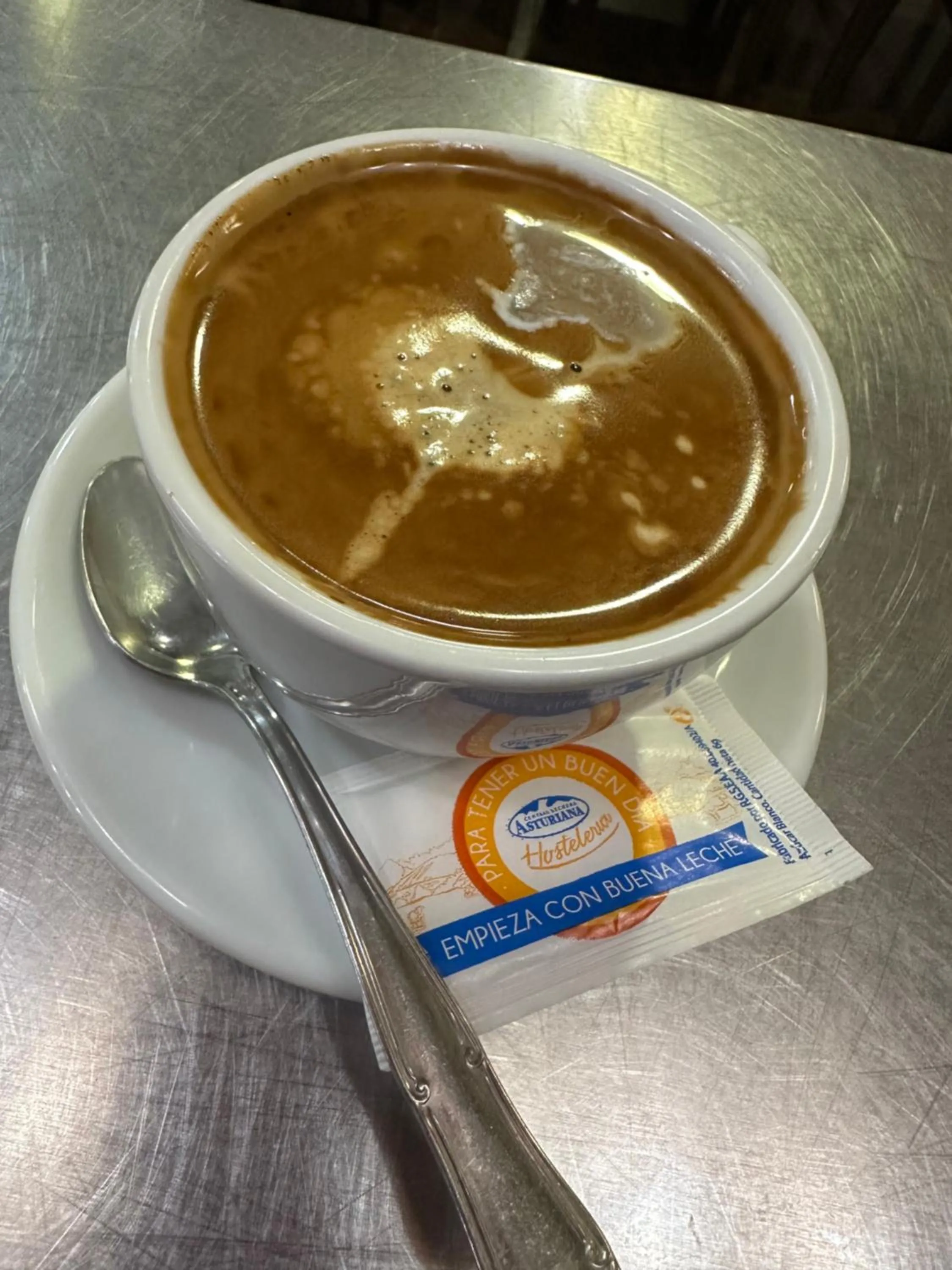 Hostal agripino y Restaurante asiático